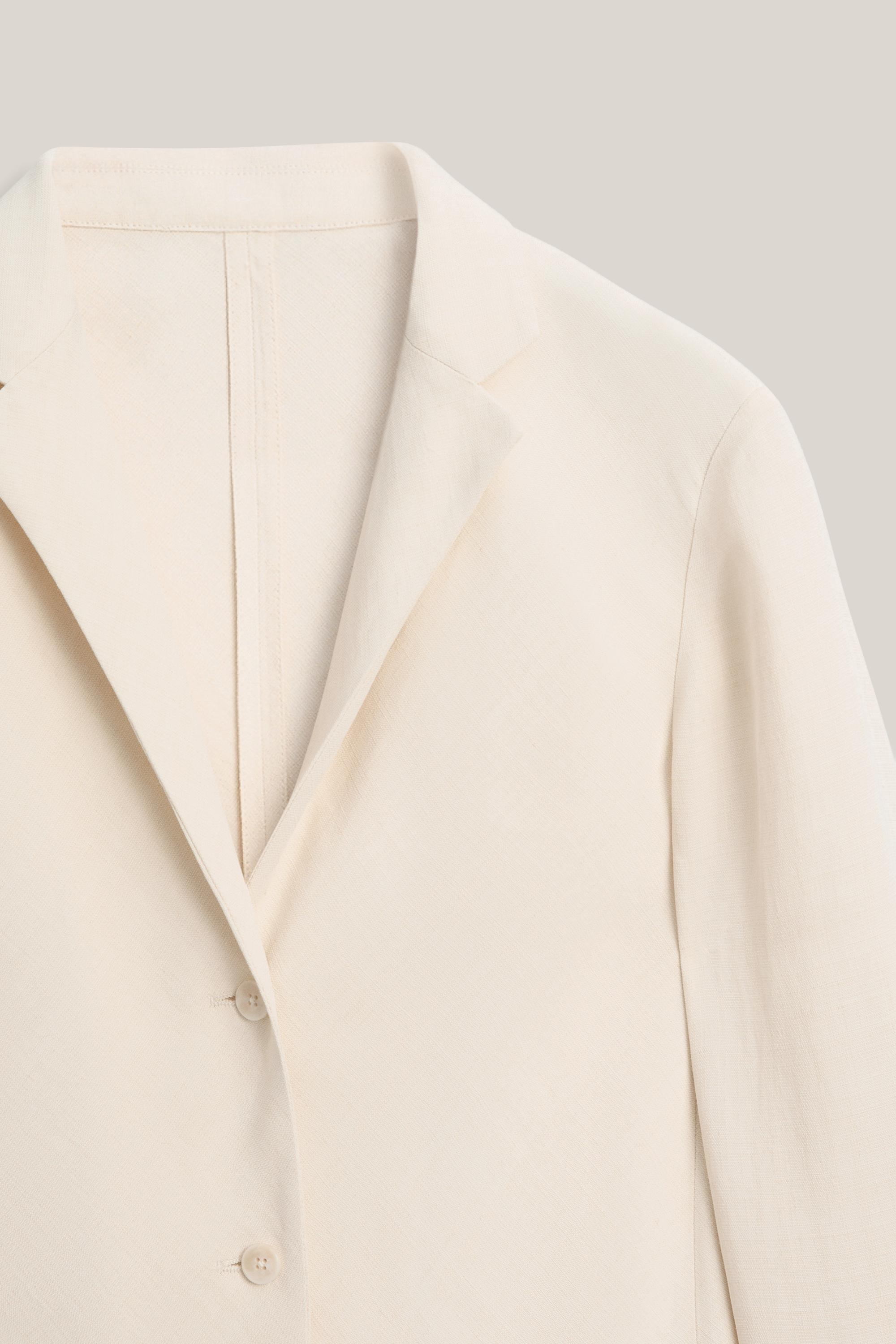 Flowing blazer with lapel detail - LIMITED EDITION — CREAM
