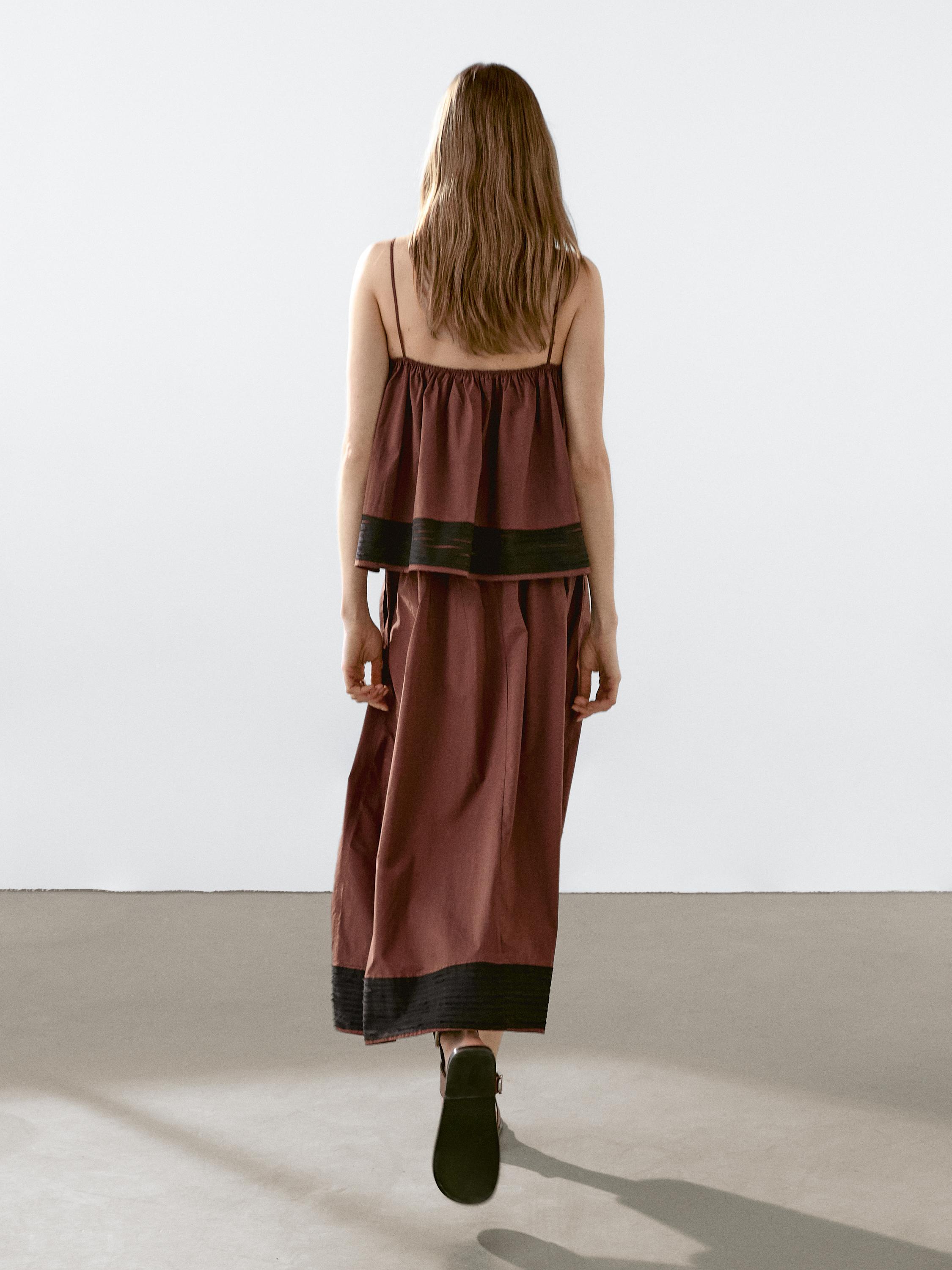 Jupe midi ample avec bandes