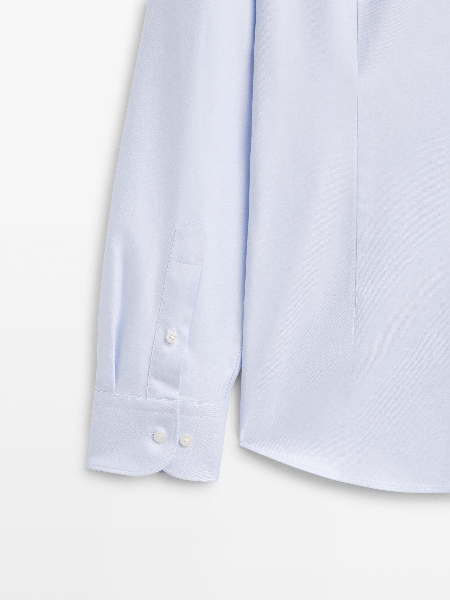 Camisa slim fit 100% algodão