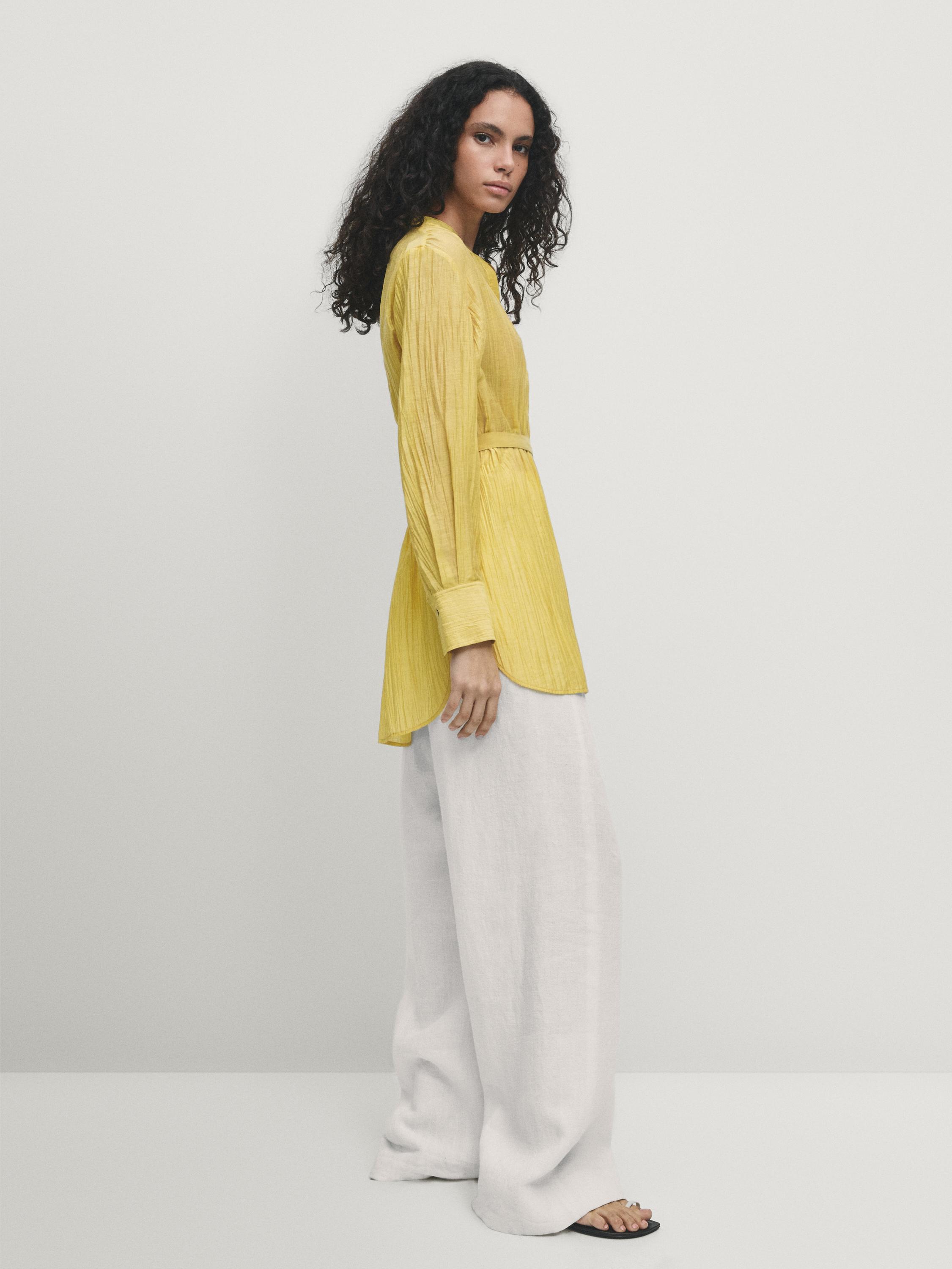 بلوزة بليسيه بتفصيل دانتيل