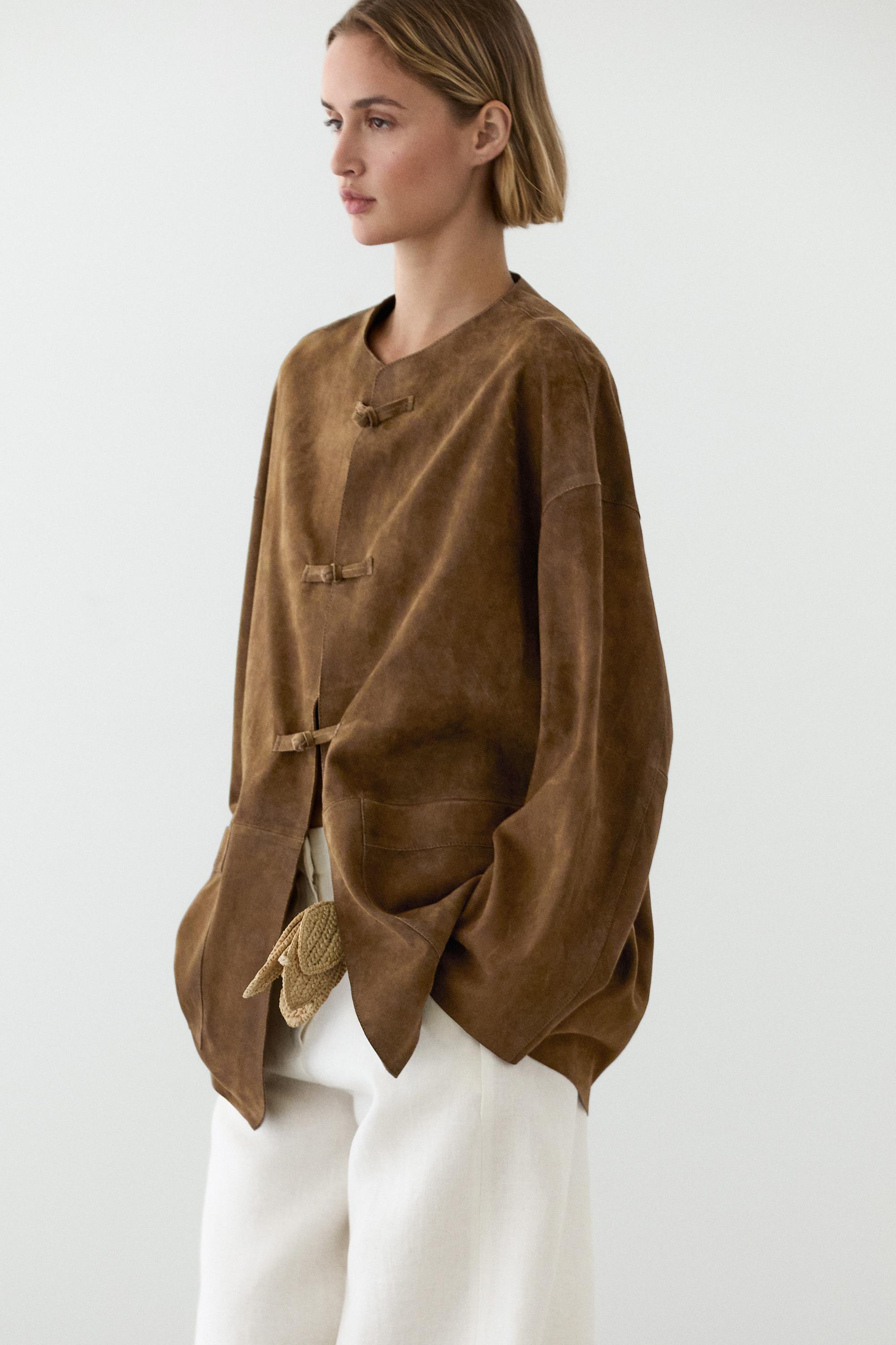 Veste à col officier en cuir finition daim