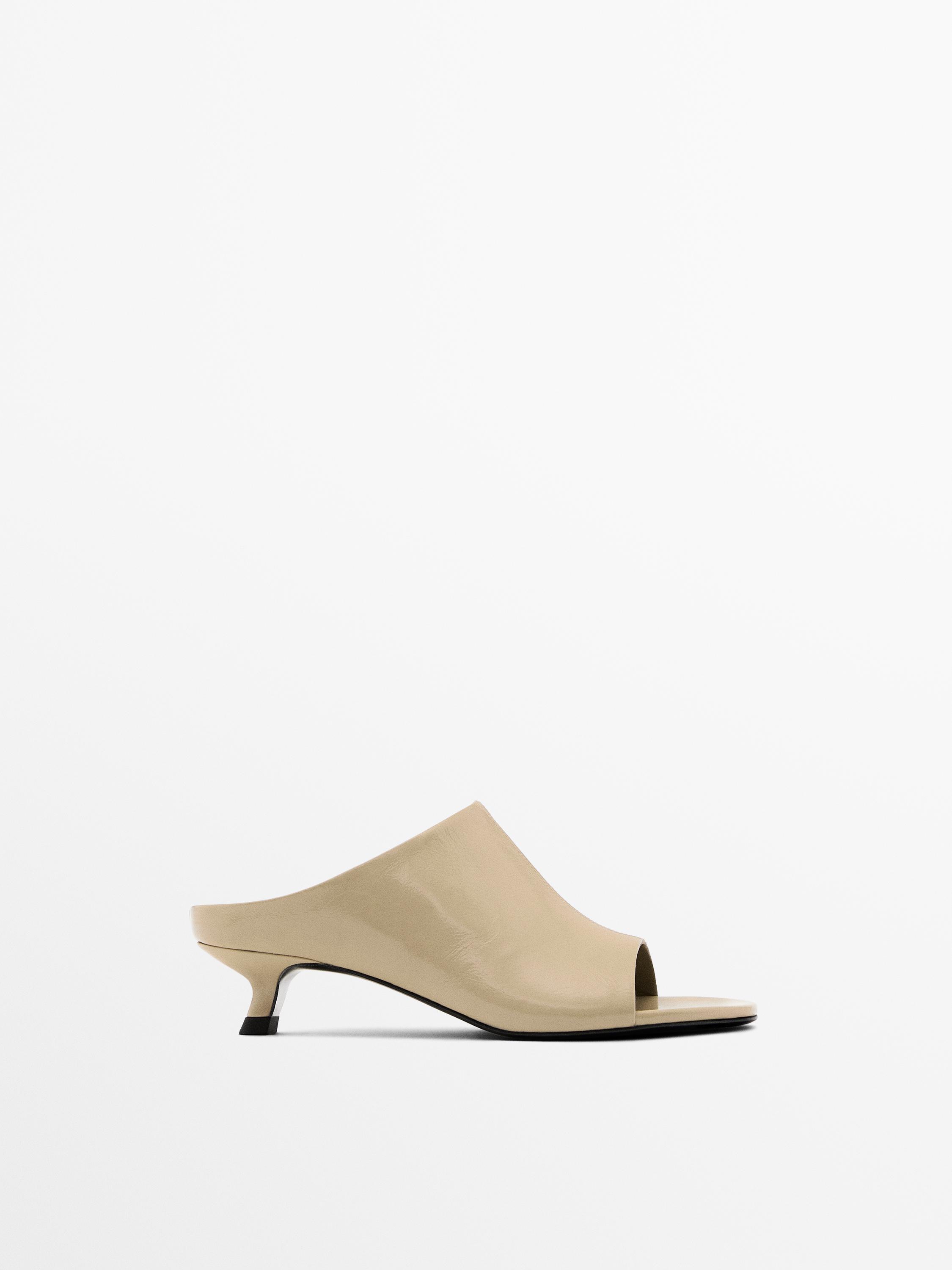 Sandales à talon en cuir souple