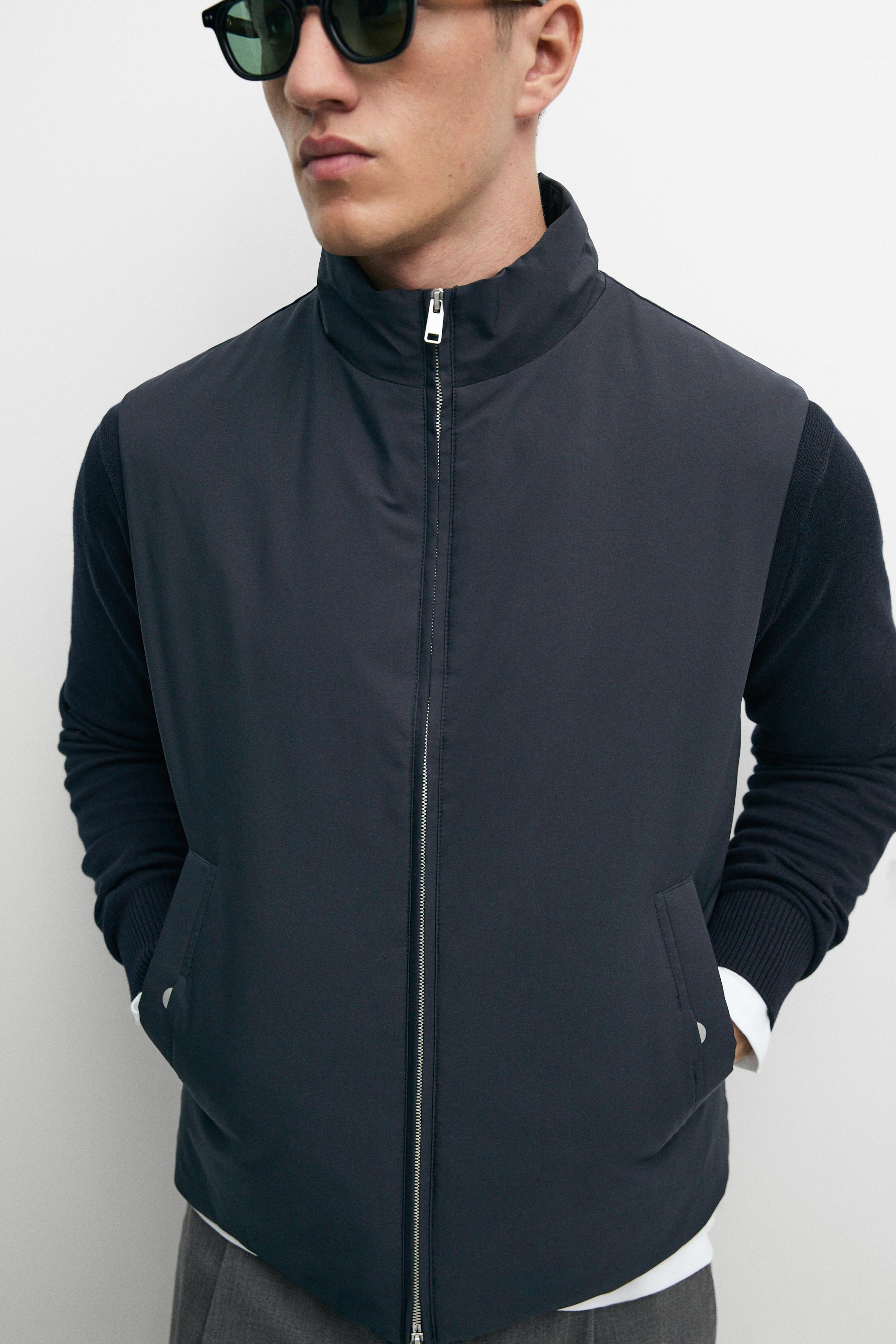 Ultra-lightweight water-repellent down gilet — NAVY BLUE