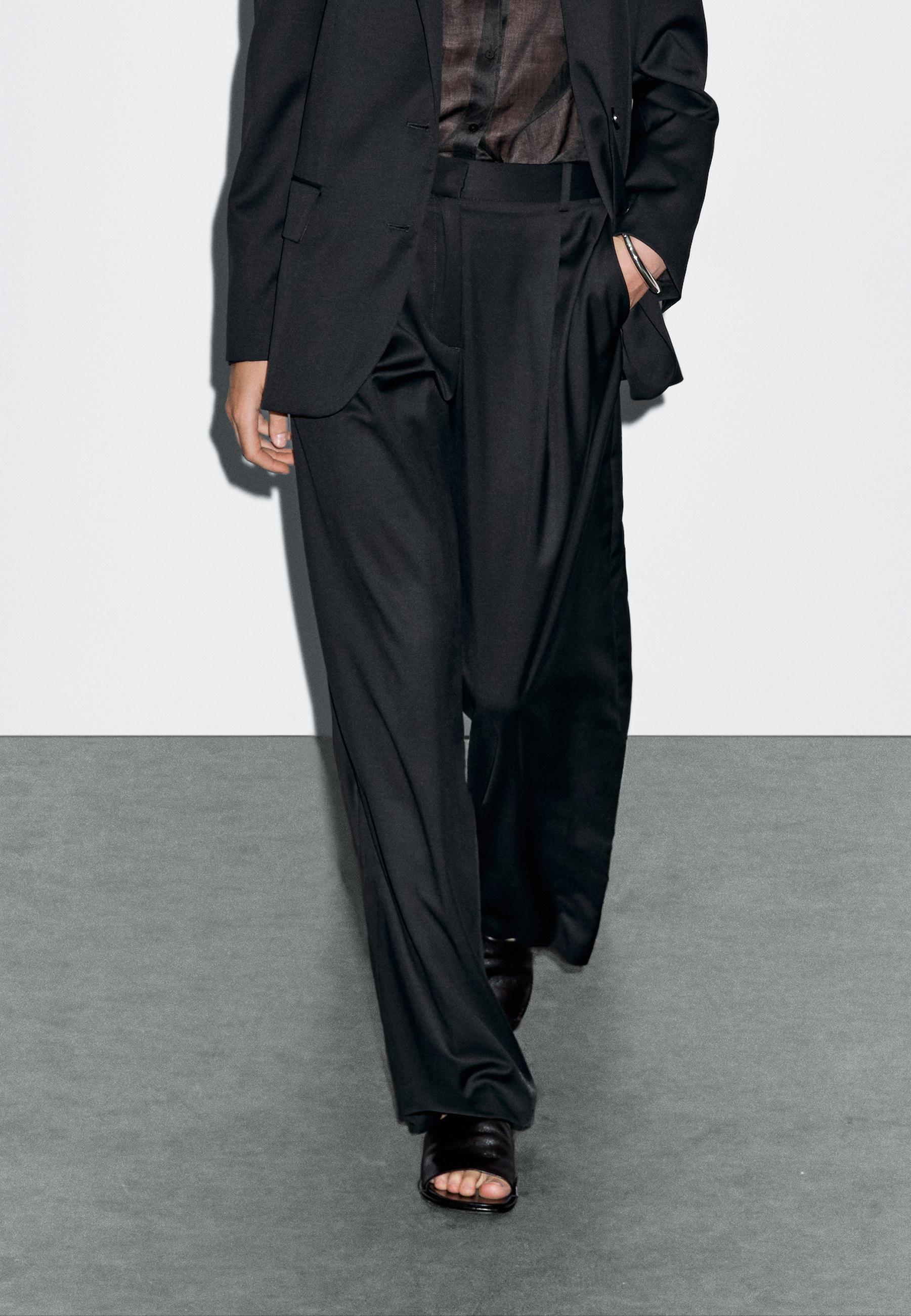 Pleated extra fine wool trousers — NAVY BLUE