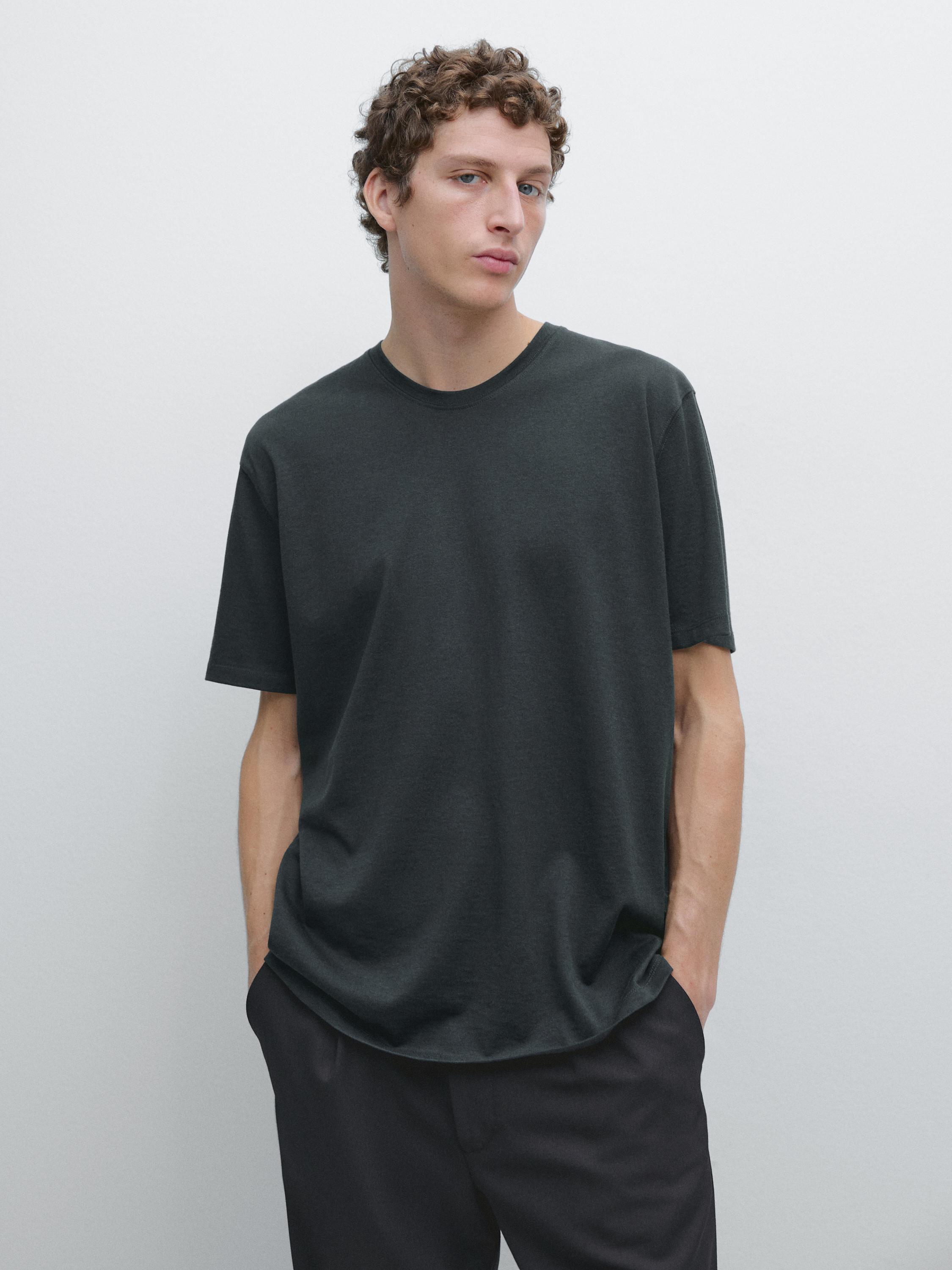 Short sleeve cotton blend T-shirt