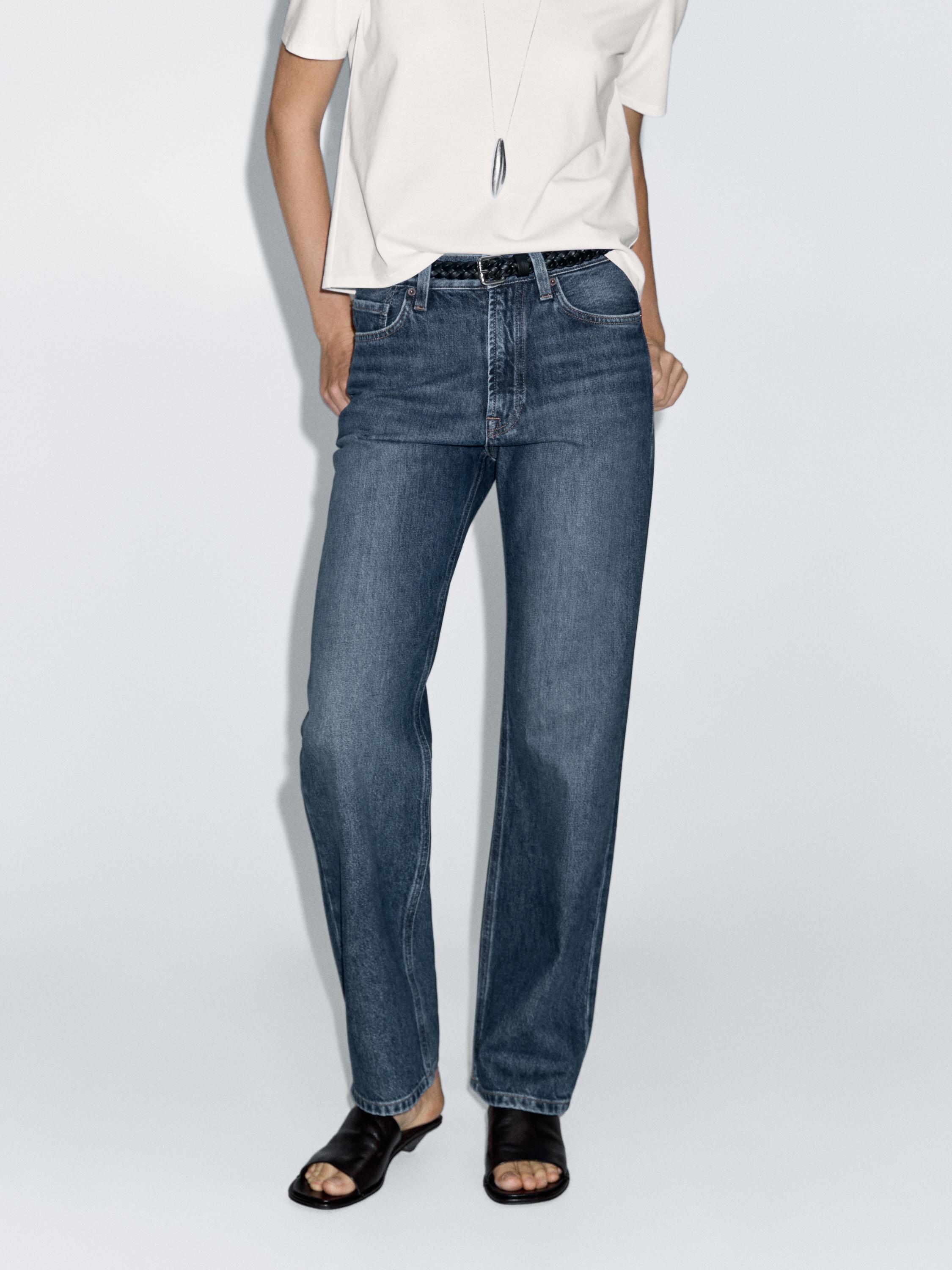 Straight-leg high-waist jeans