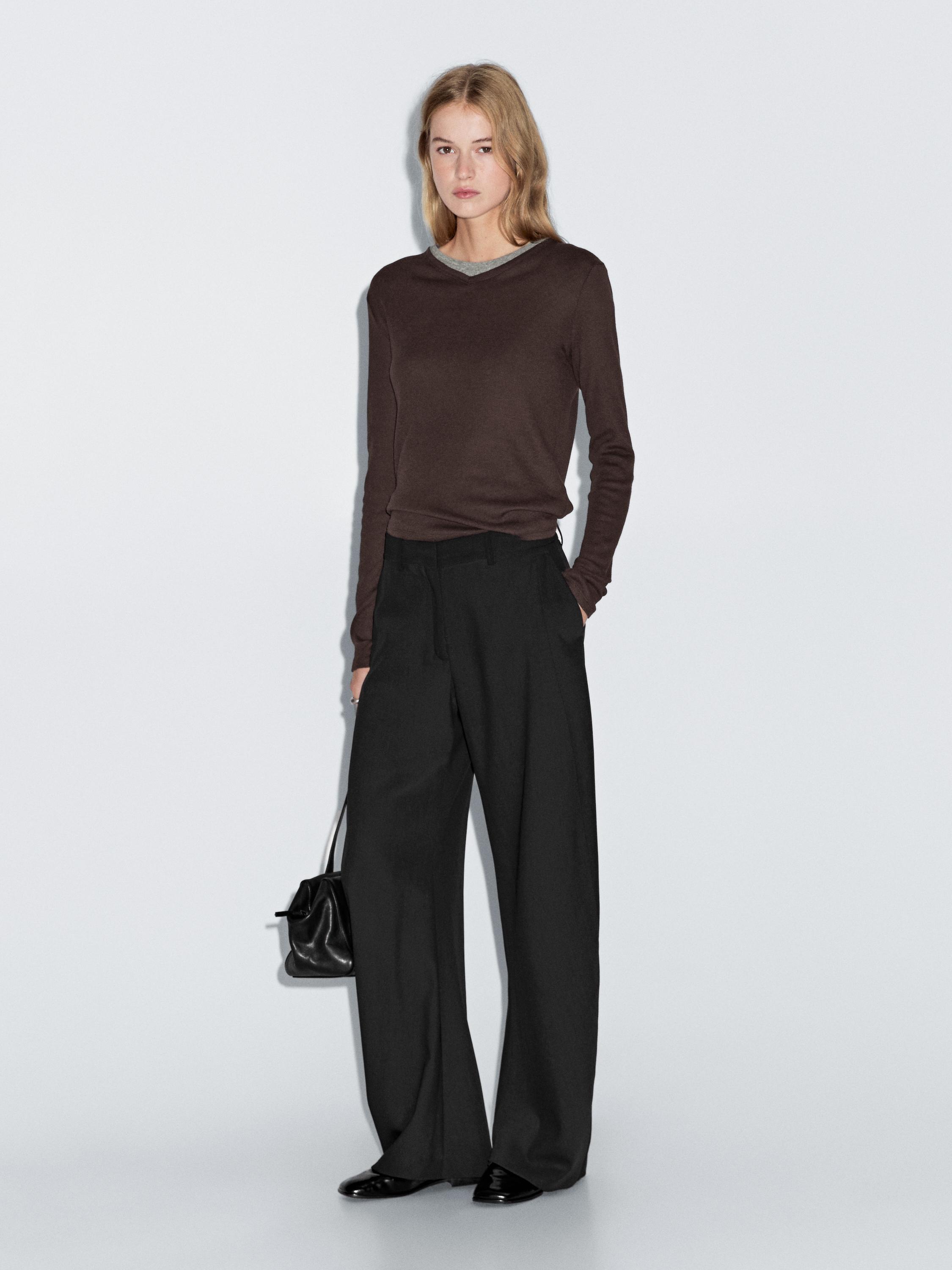 Camiseta doble cuello mezcla algodón