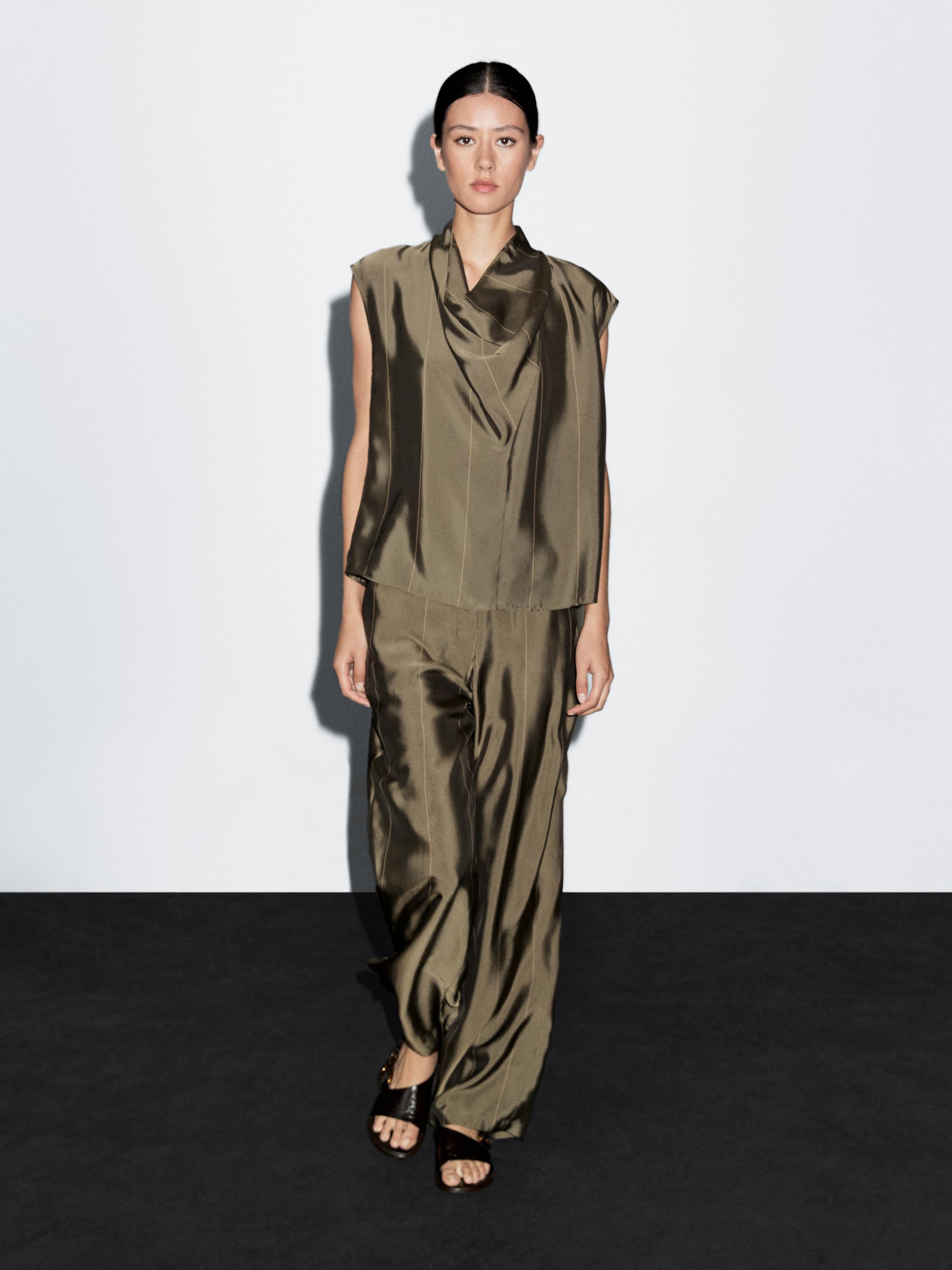 Pantalón fluido detalle rayas