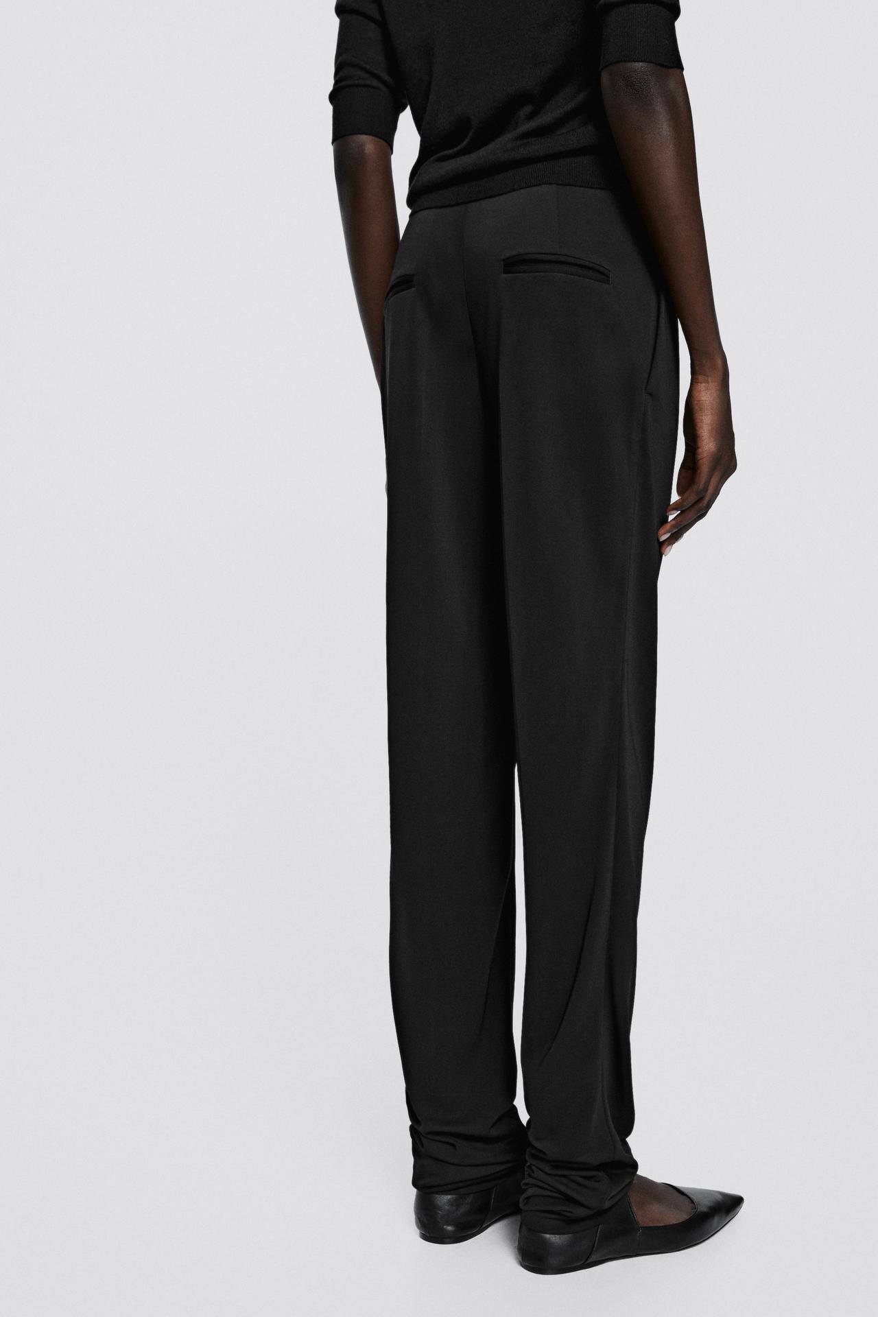 Flowing slim fit pants - LIMITED EDITION — BLACK