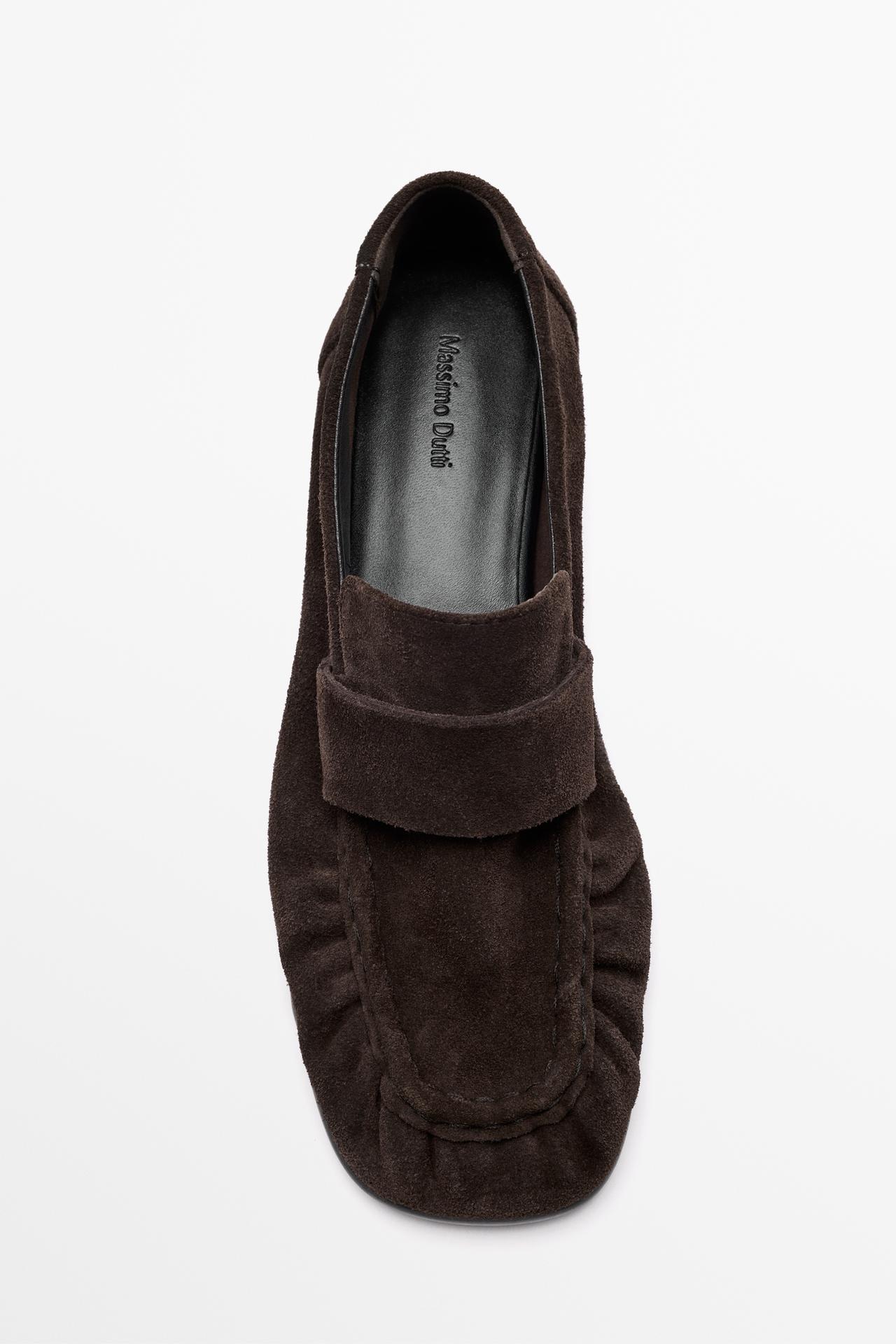 Shirred split suede leather loafer — BROWN