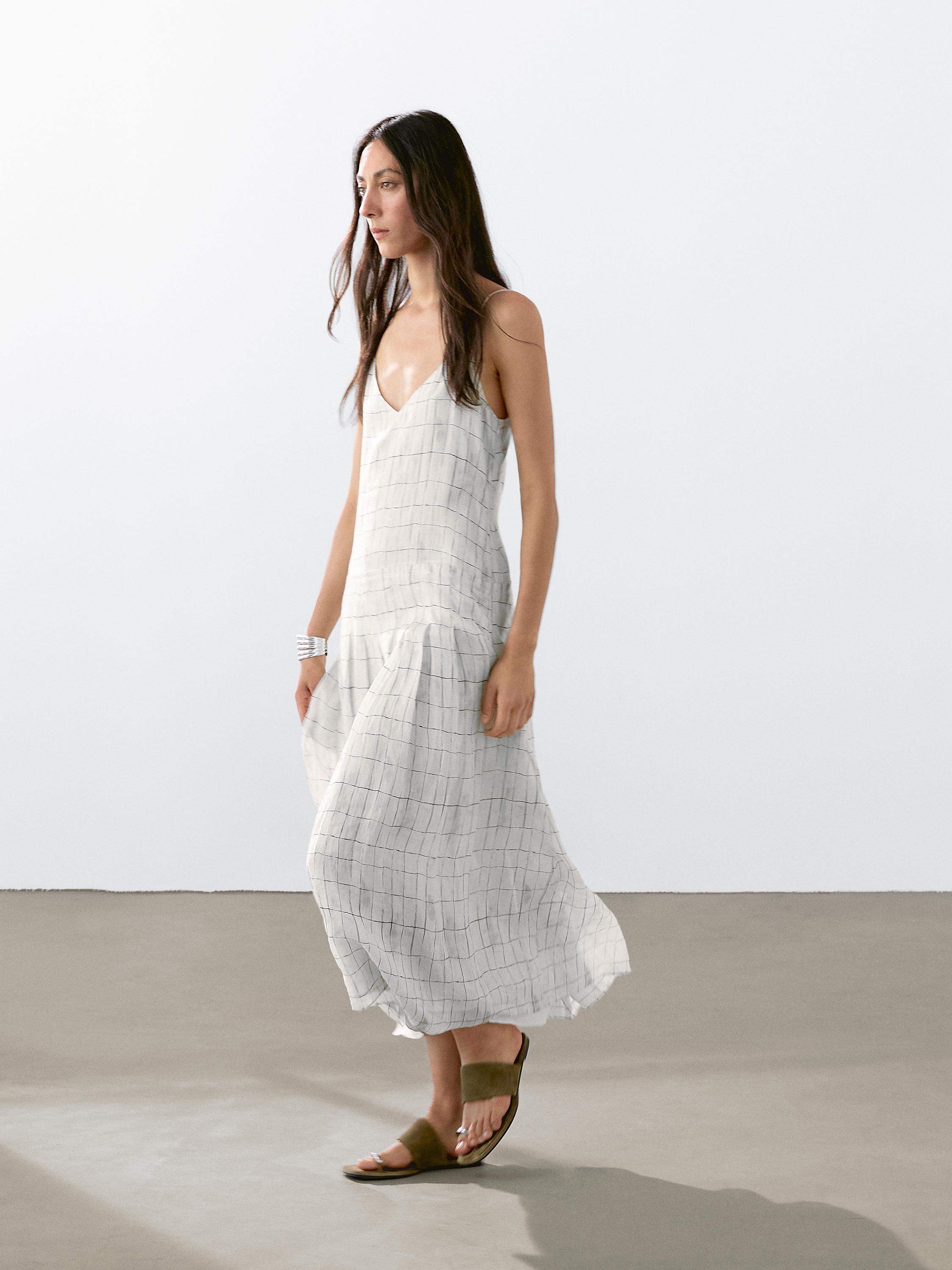 Vestido midi vuelo cuadros