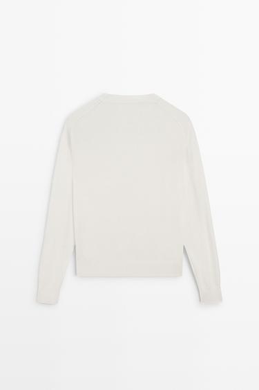 Fine knit round neck sweater — CREAM 6