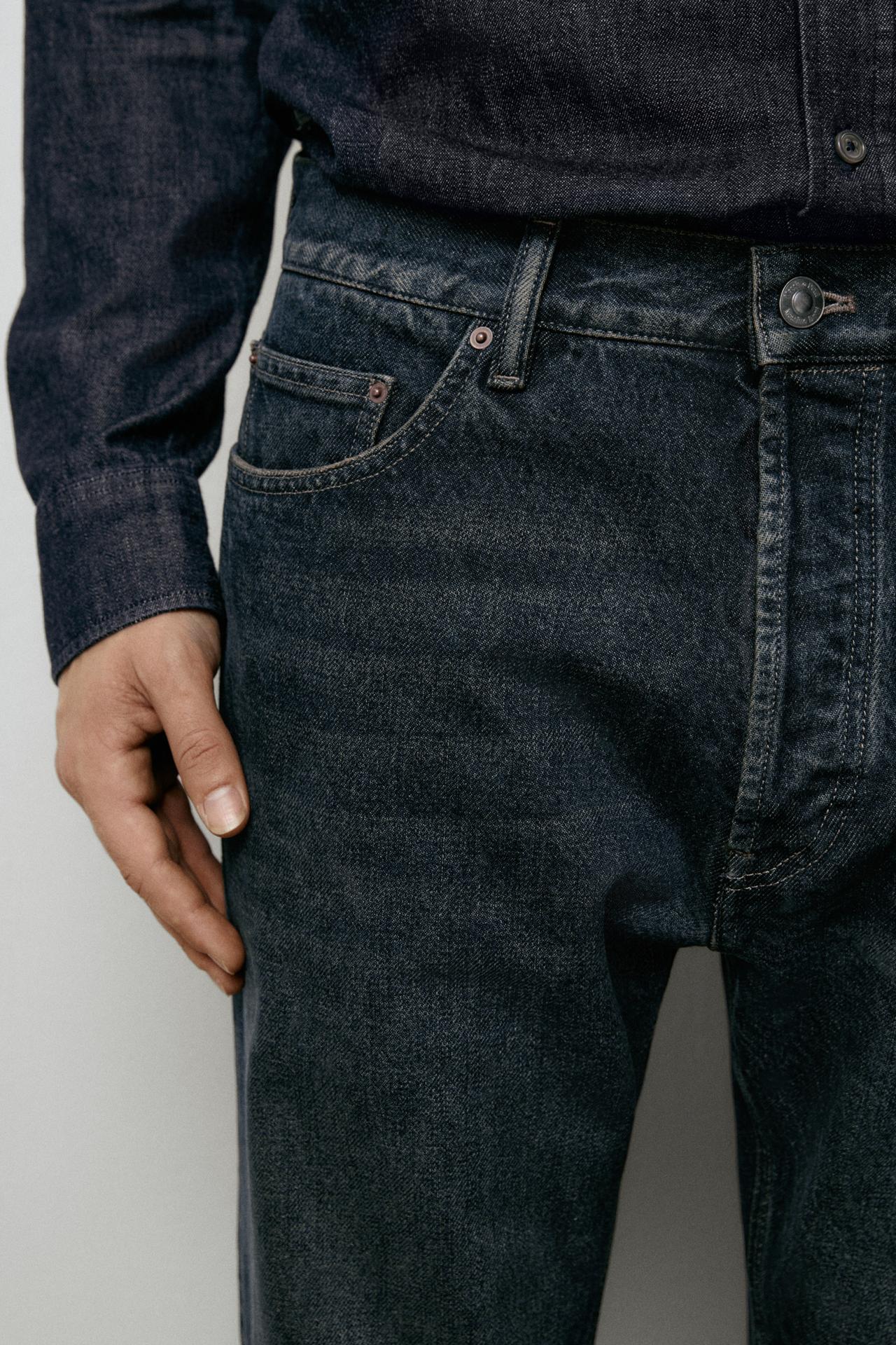 Straight-leg jeans — INDIGO