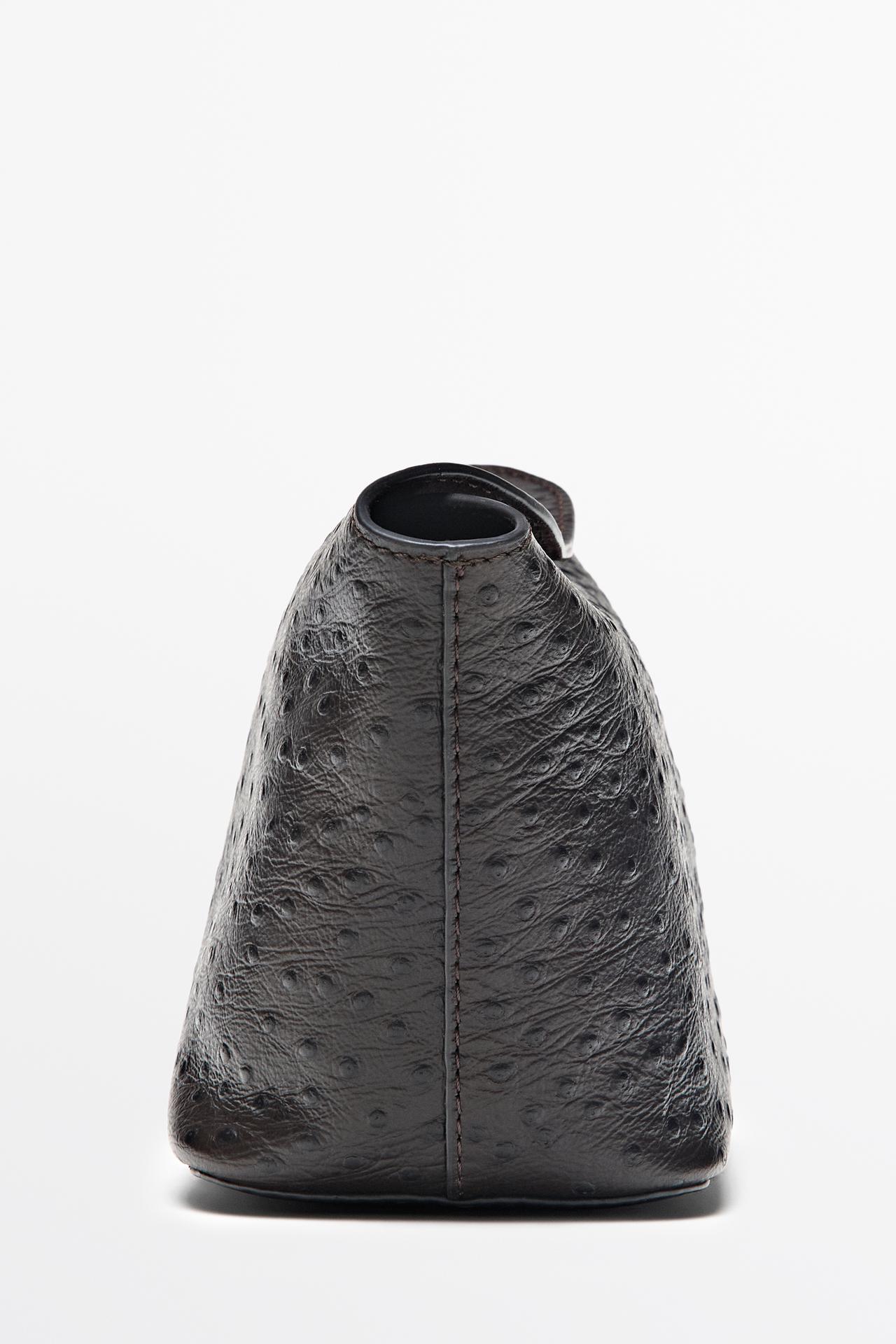 Textured medium nappa leather bag — BROWN