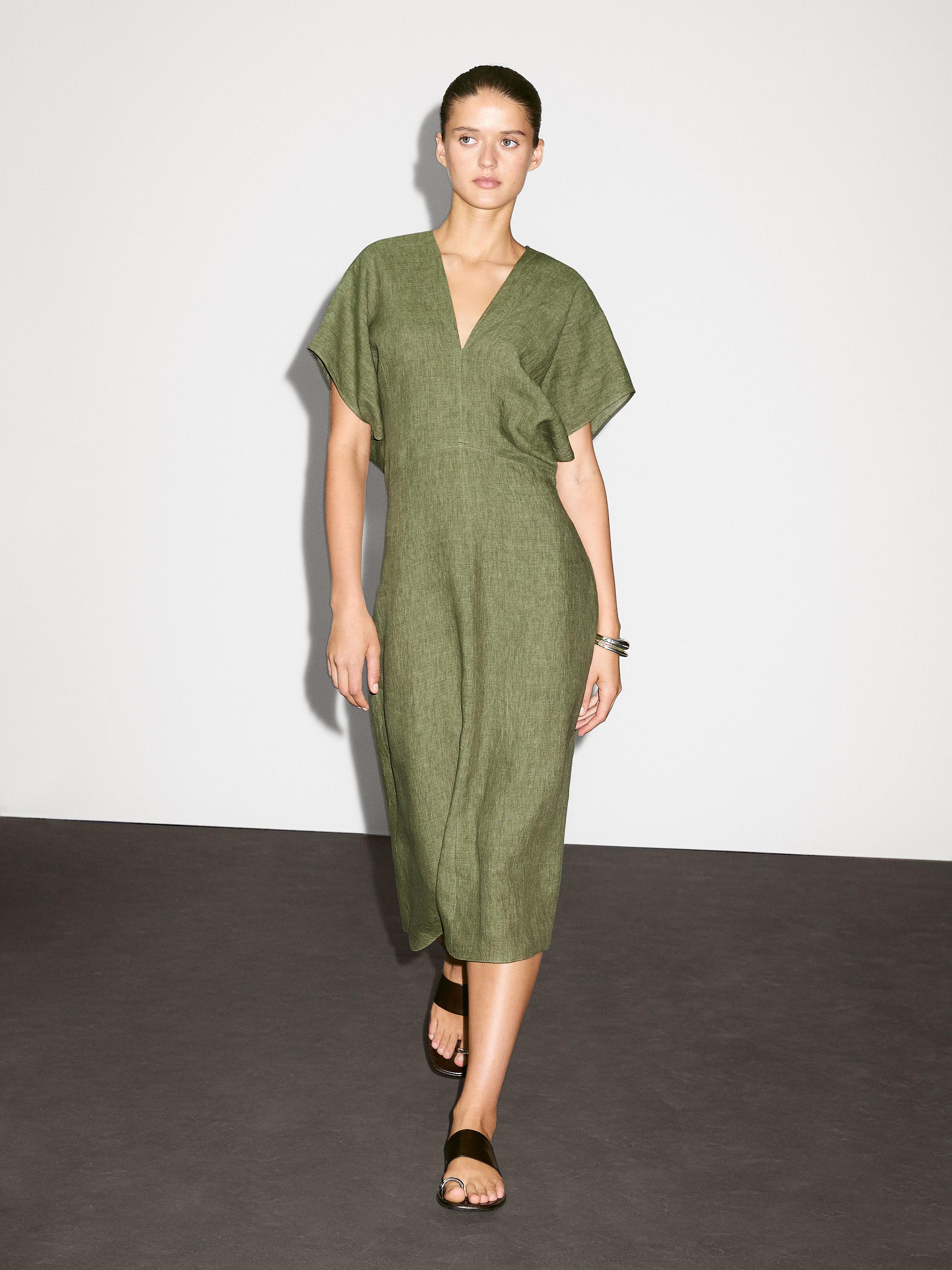 Vestido midi manga corta lino