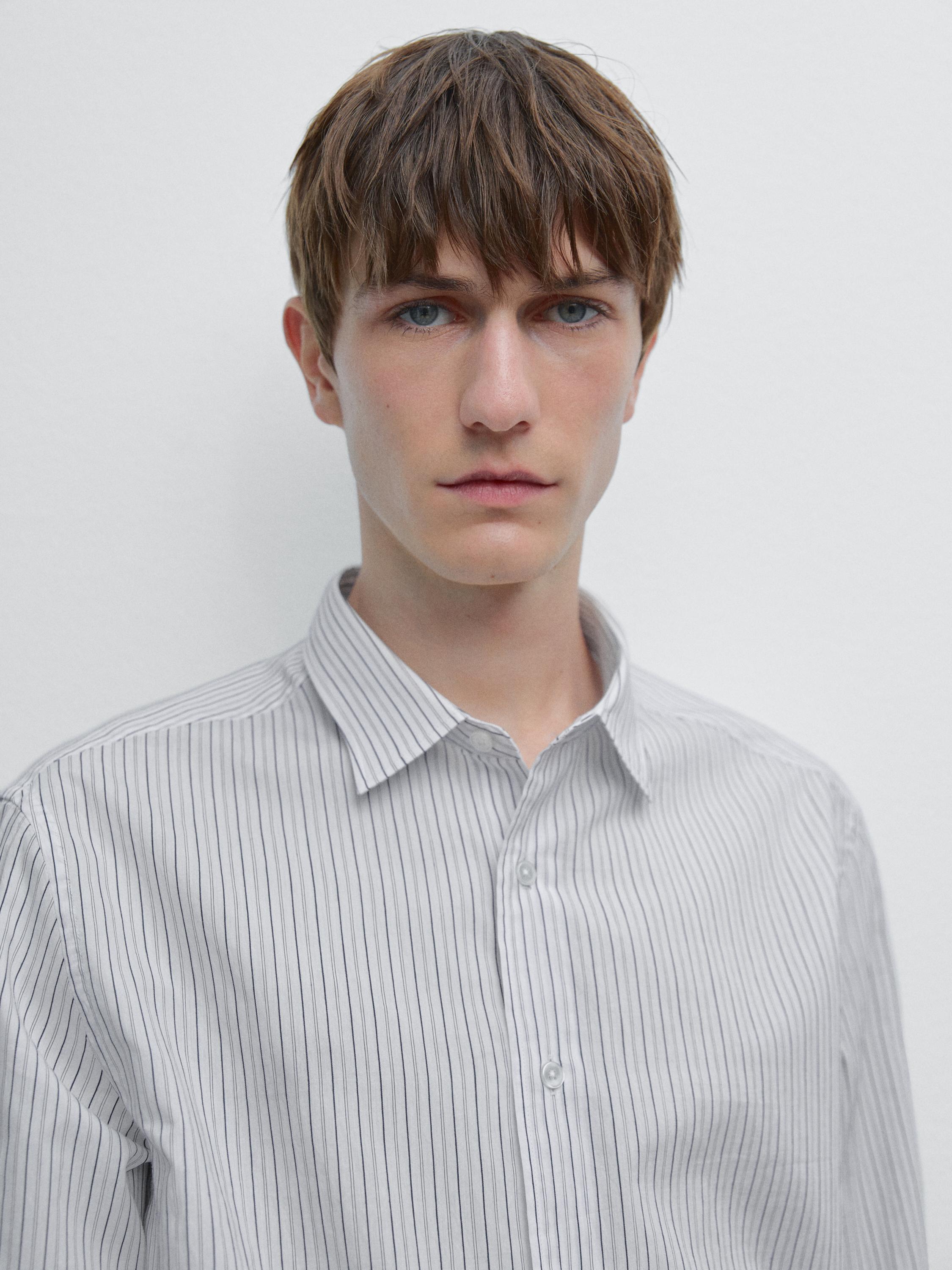 Chemise regular fit à rayures en coton mélangé