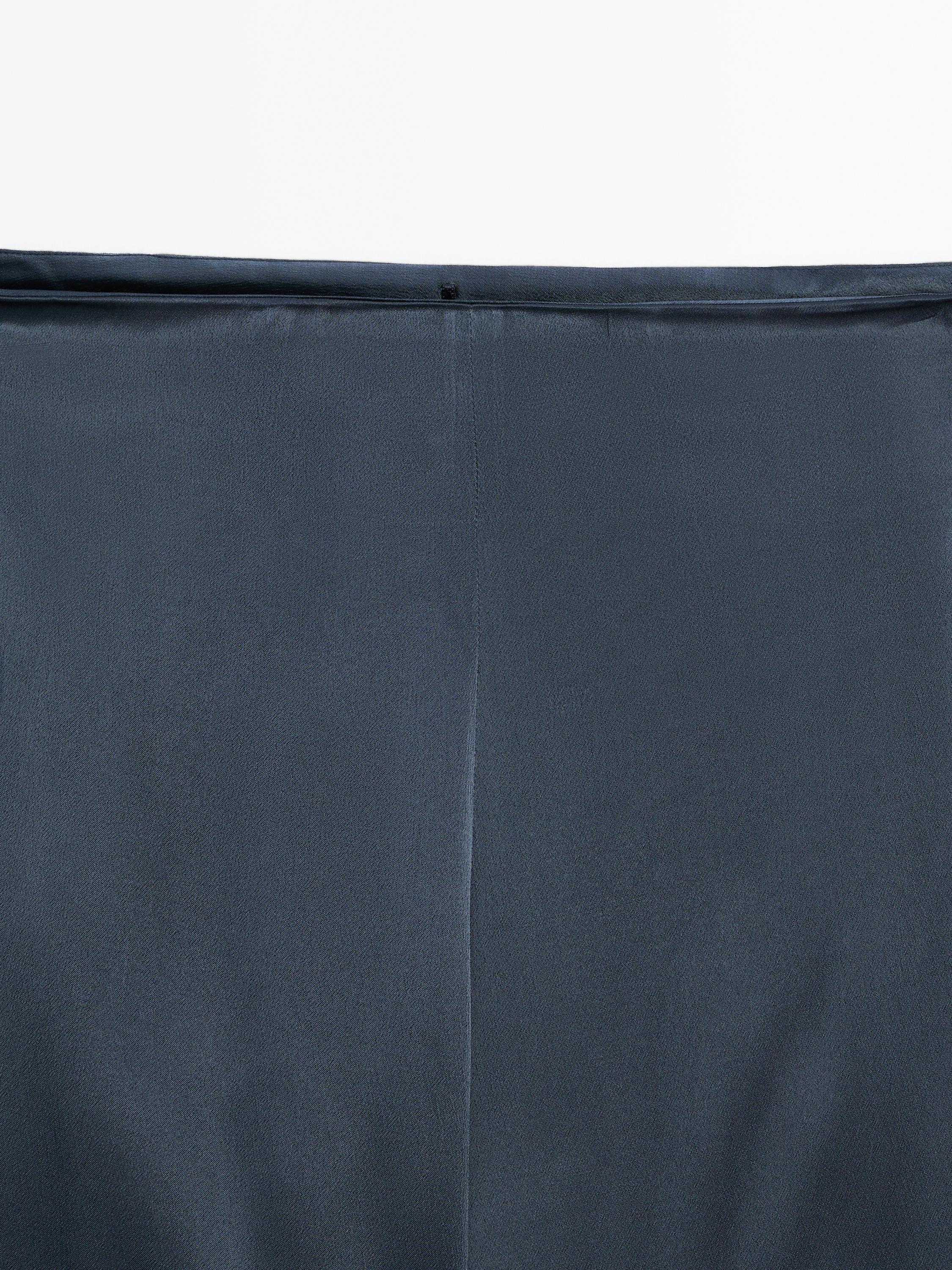 Pantalón ancho aberturas satinado