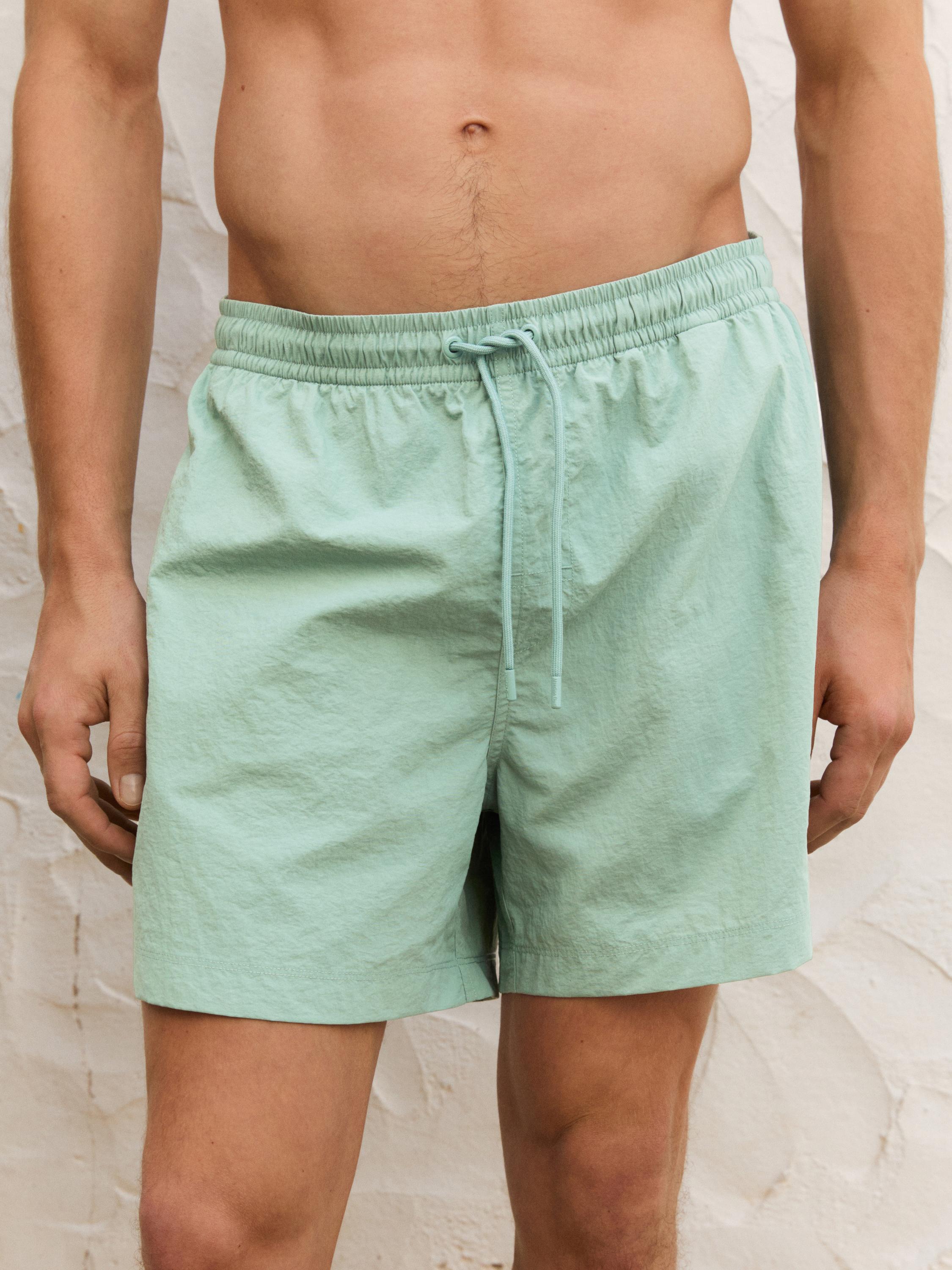 Bañador liso short fit