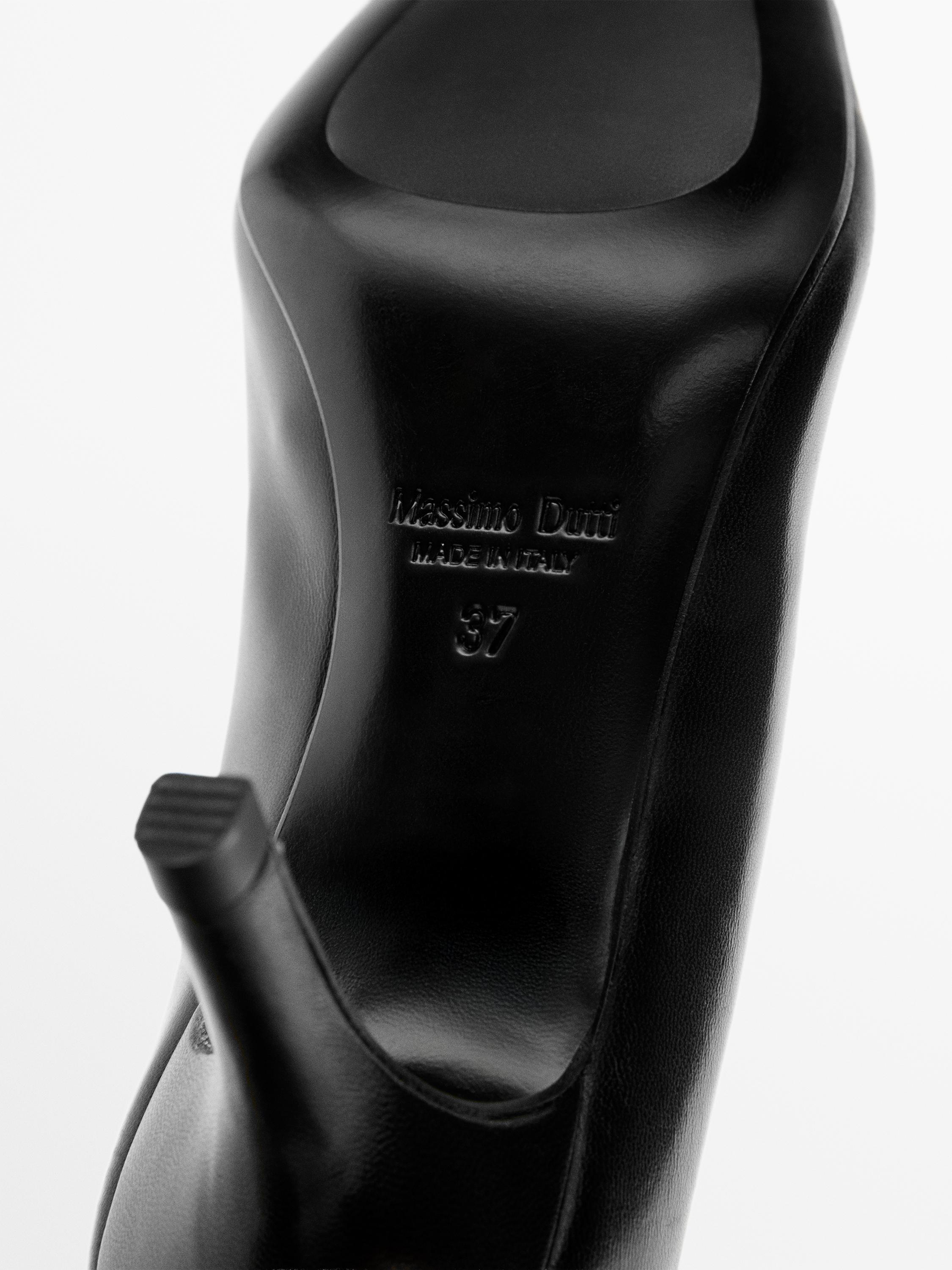 Heeled shoes - Made in Italy — BLACK