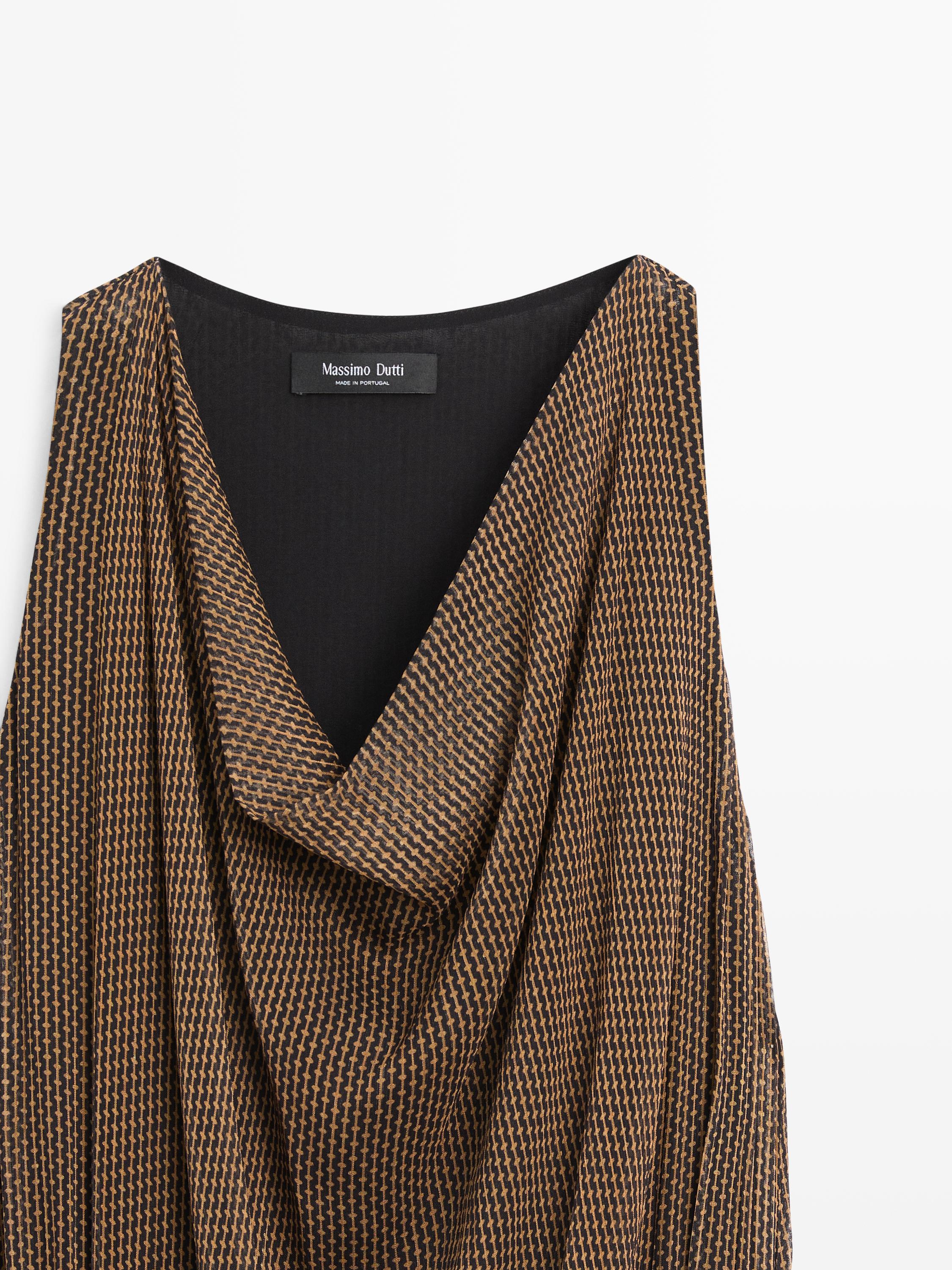 Flowing layered dress with ruffles — Washed