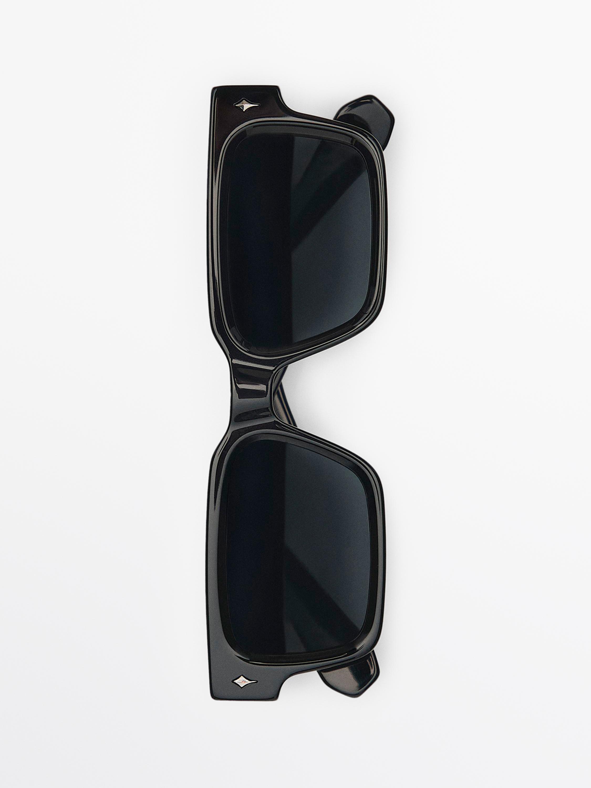 Rectangular sunglasses