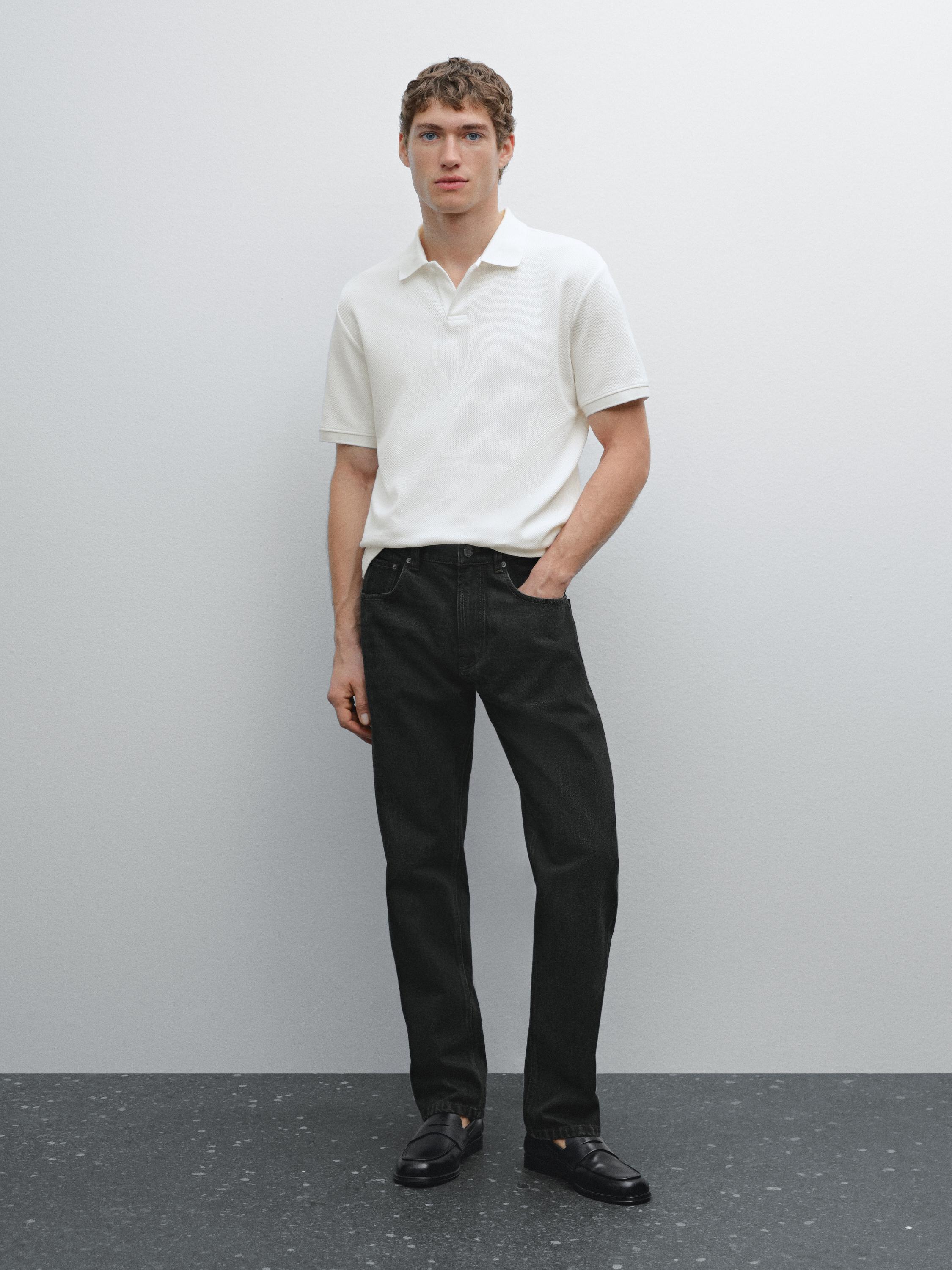 Short sleeve micro-textured polo shirt