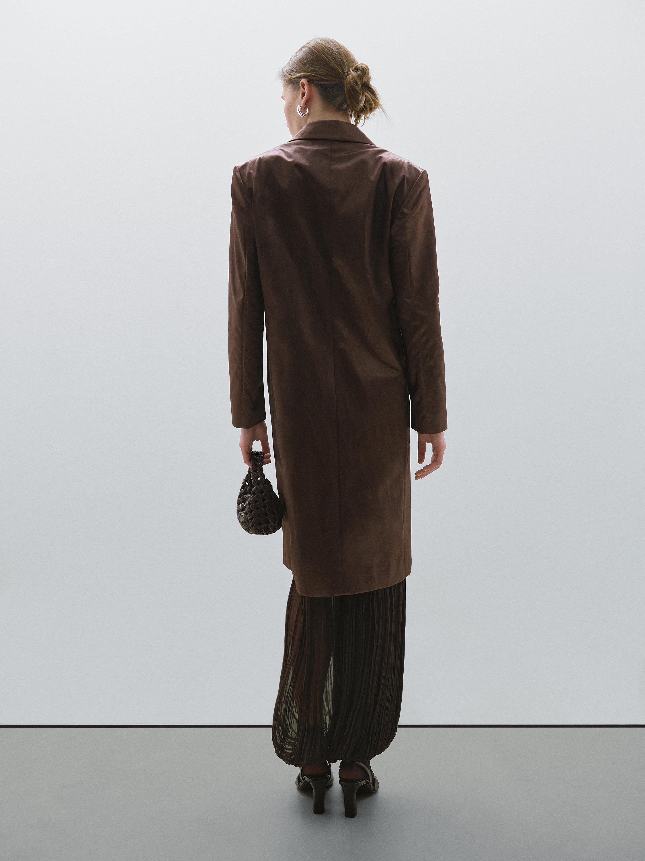 Long satin coat - Studio