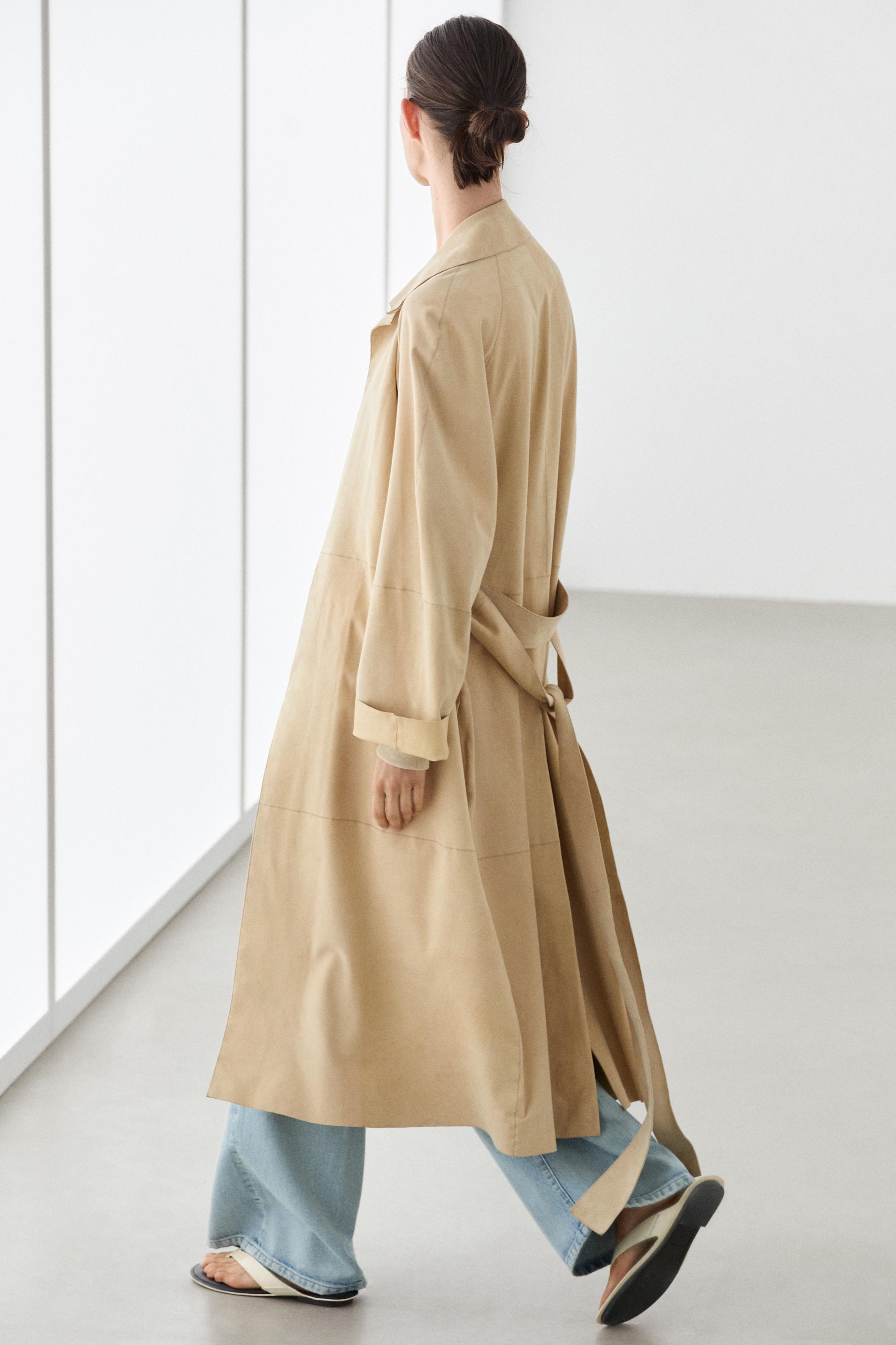 Long suede leather coat — Beige
