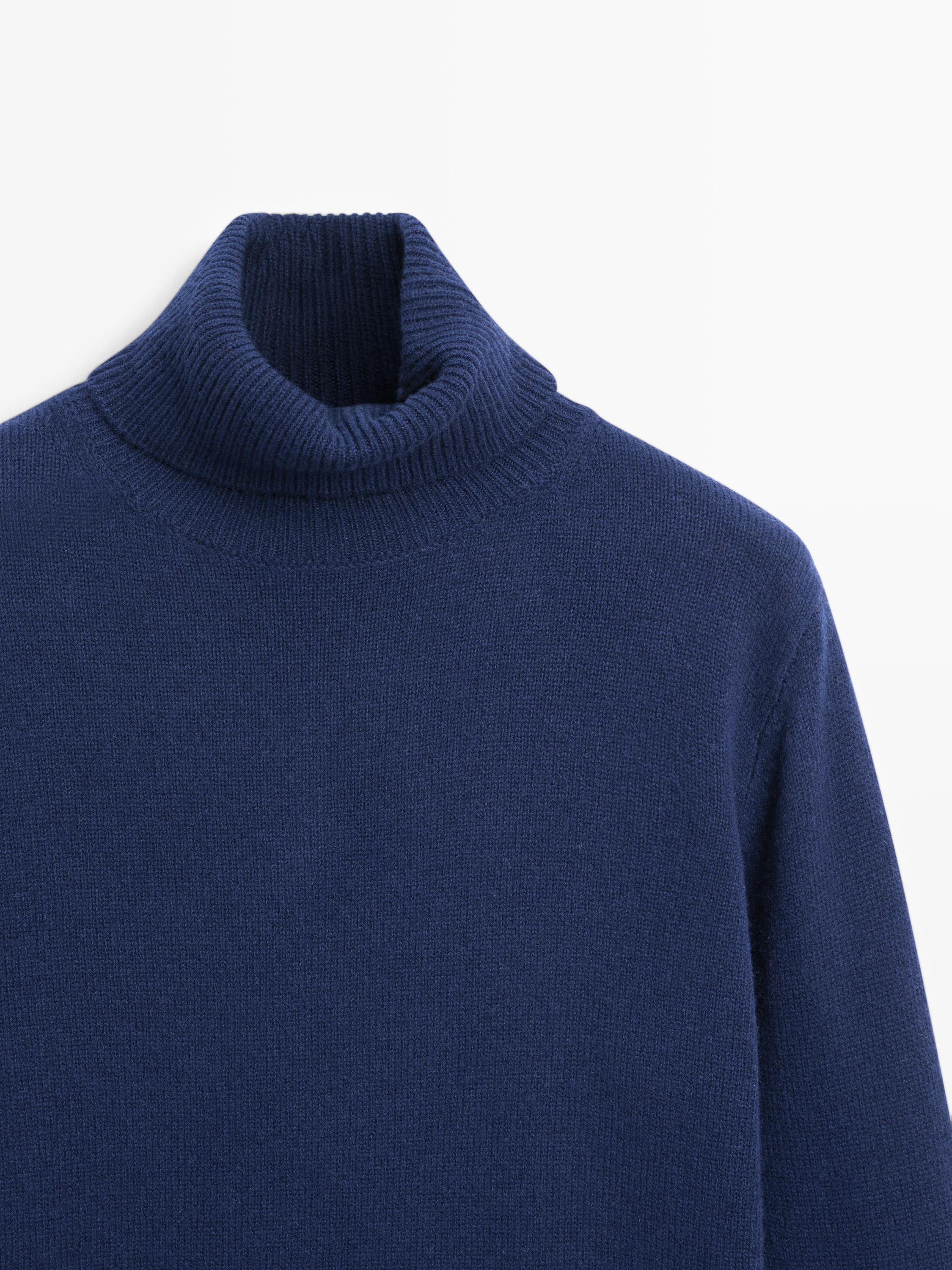 Pull long en maille à col roulé