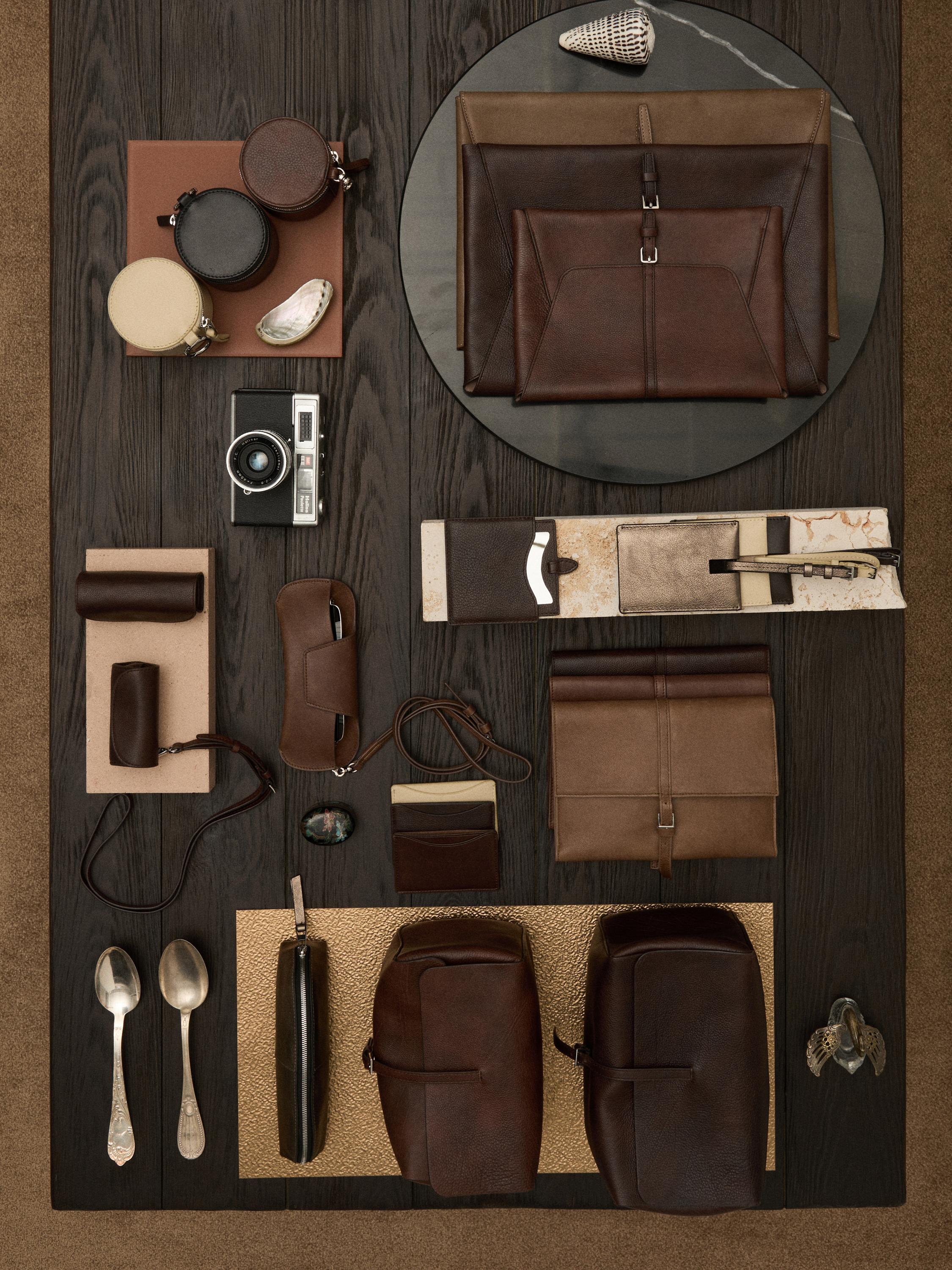 Nappa leather sunglasses case — BROWN