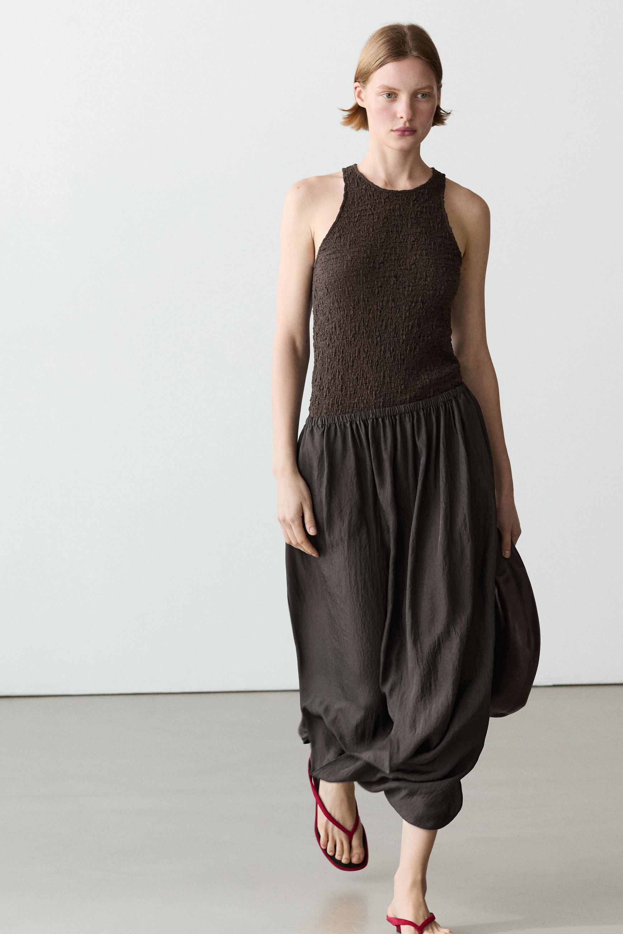 Midi skirt with gathered waistband — BROWN
