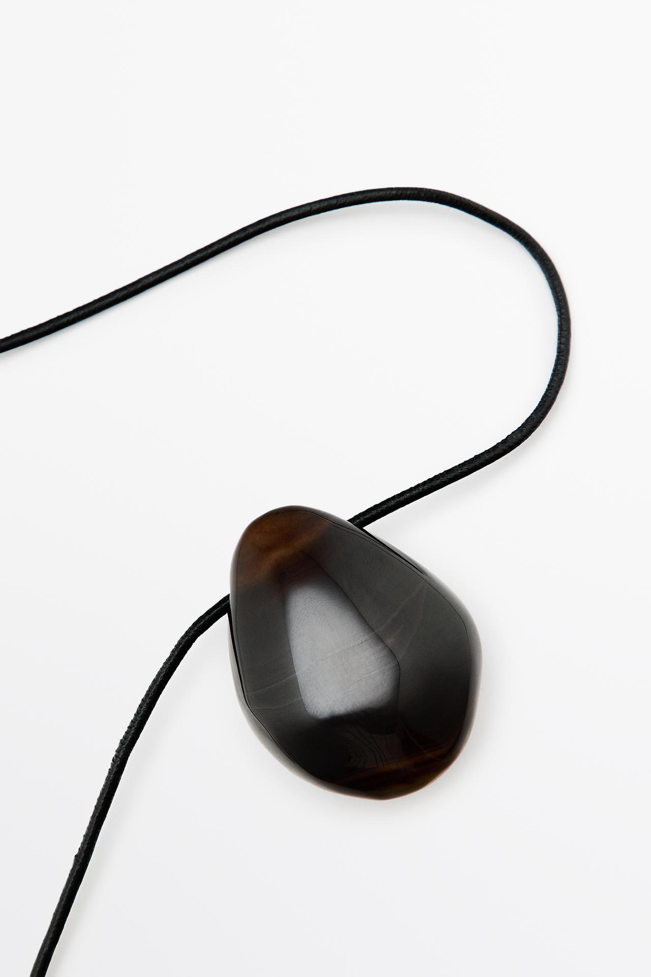 Stone pendant necklace — MOLE BROWN