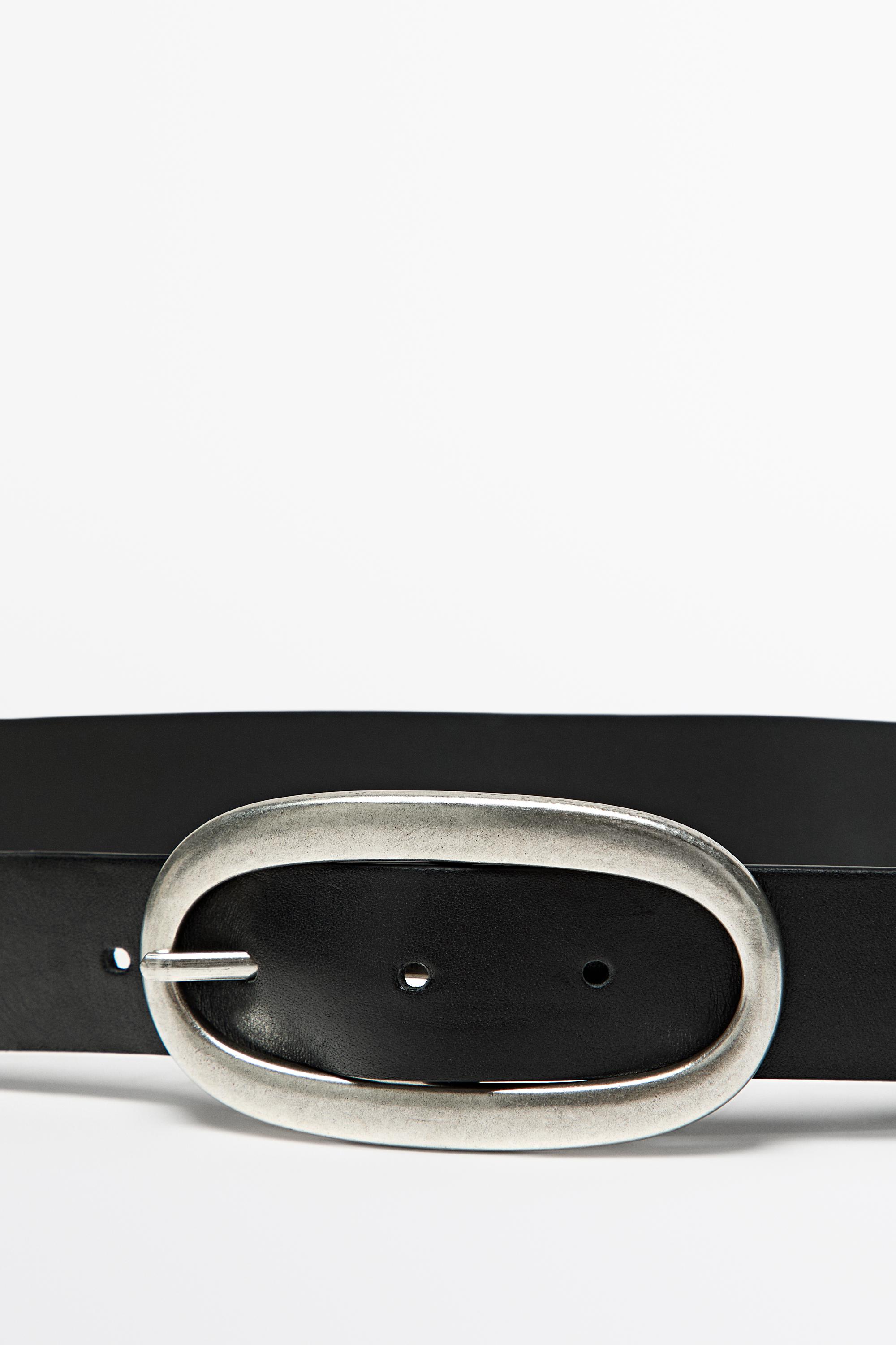 Nappa leather belt with oval buckle