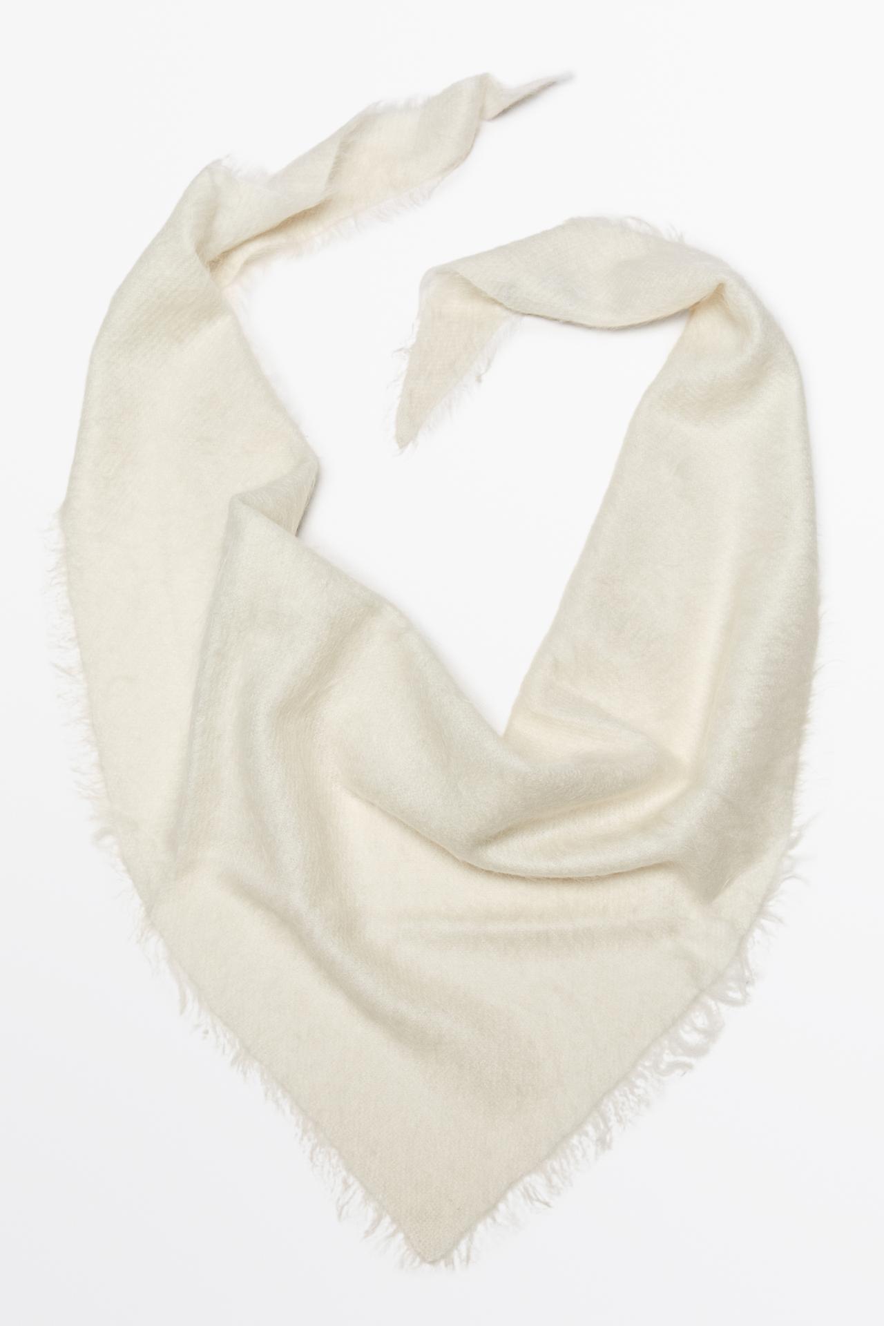 100% cashmere knit bandana — CREAM