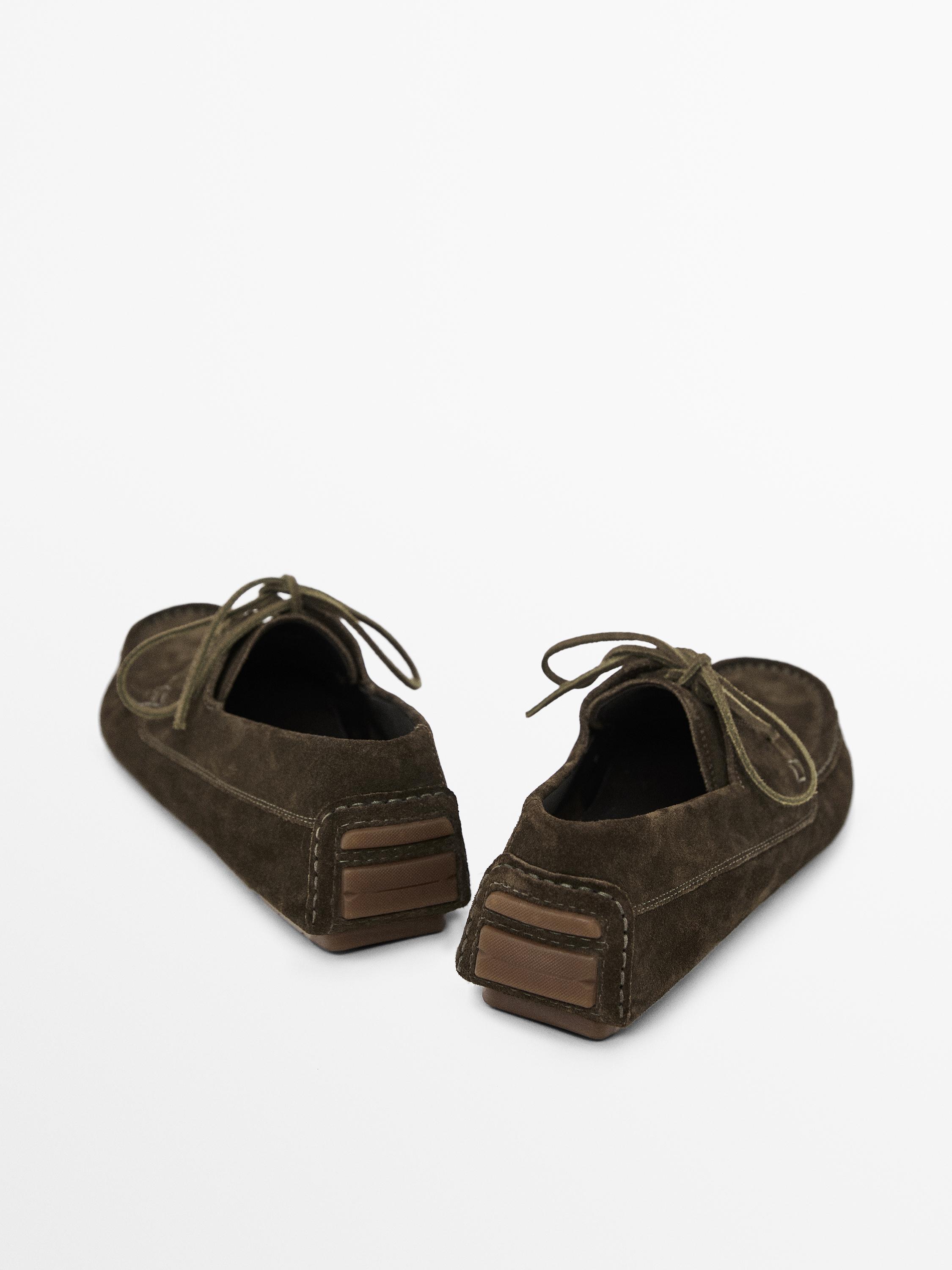 Split suede deck shoes