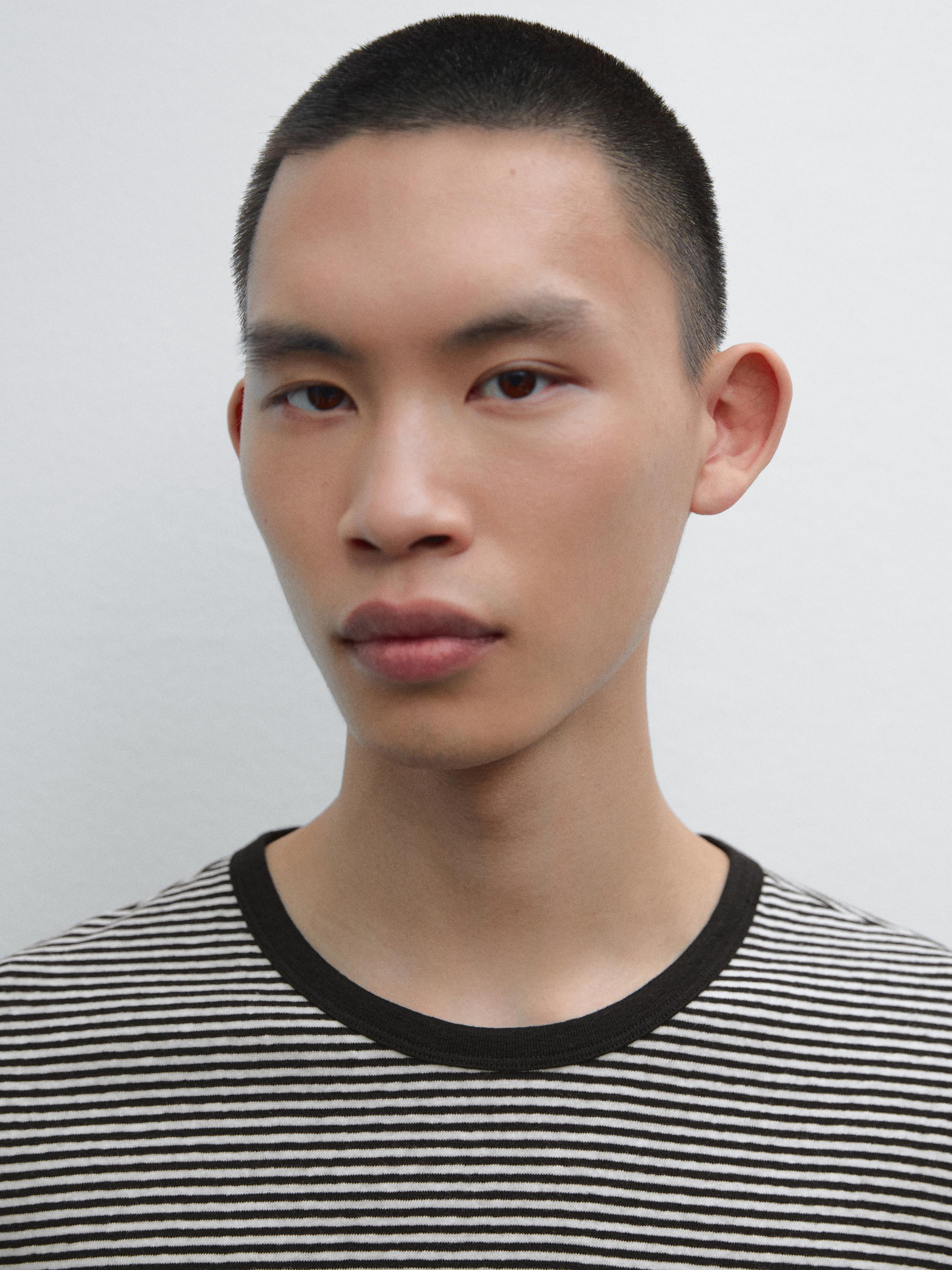 تيشرت مخطط من الكتان والقطن