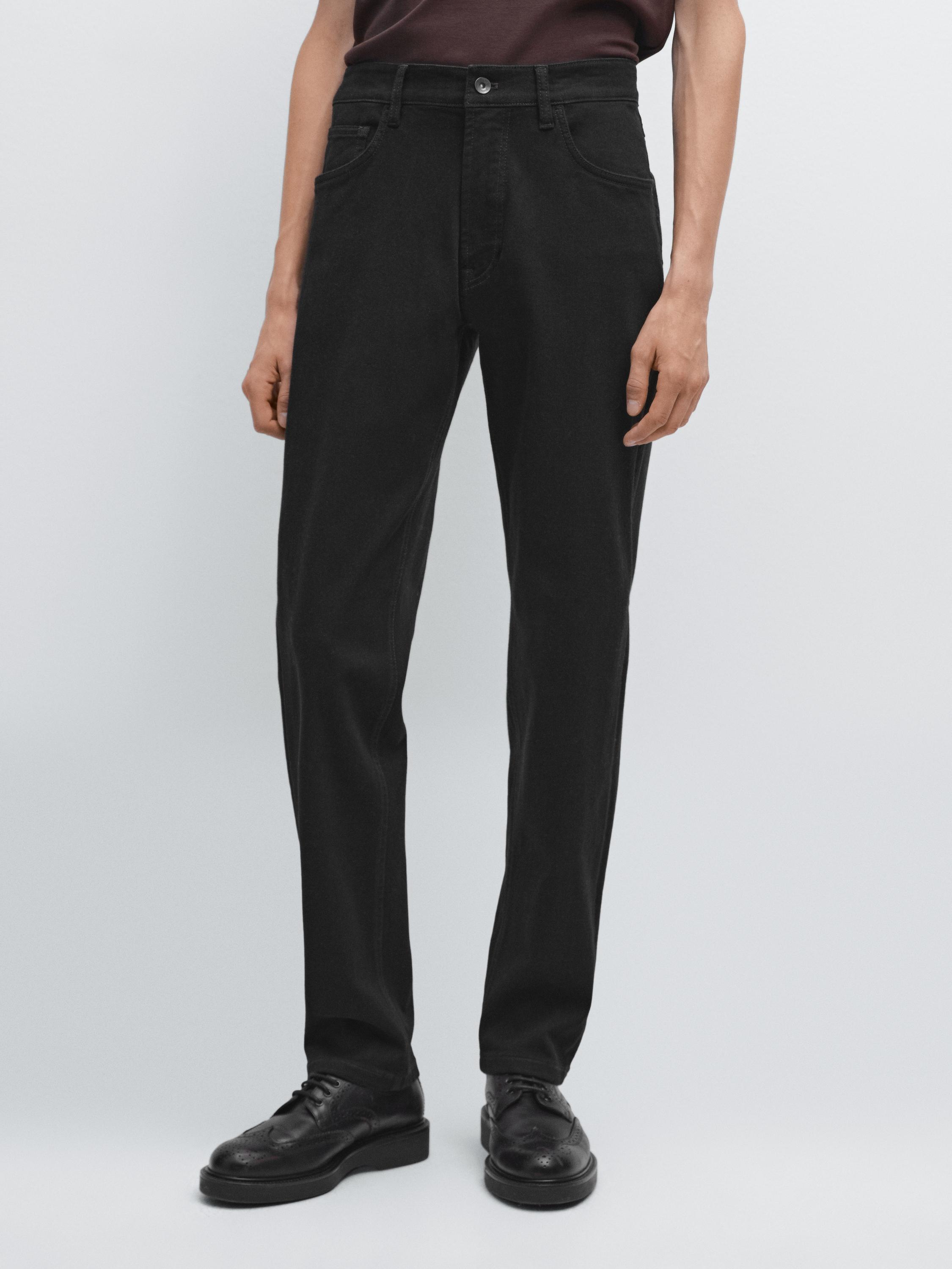 Tapered fit jeans