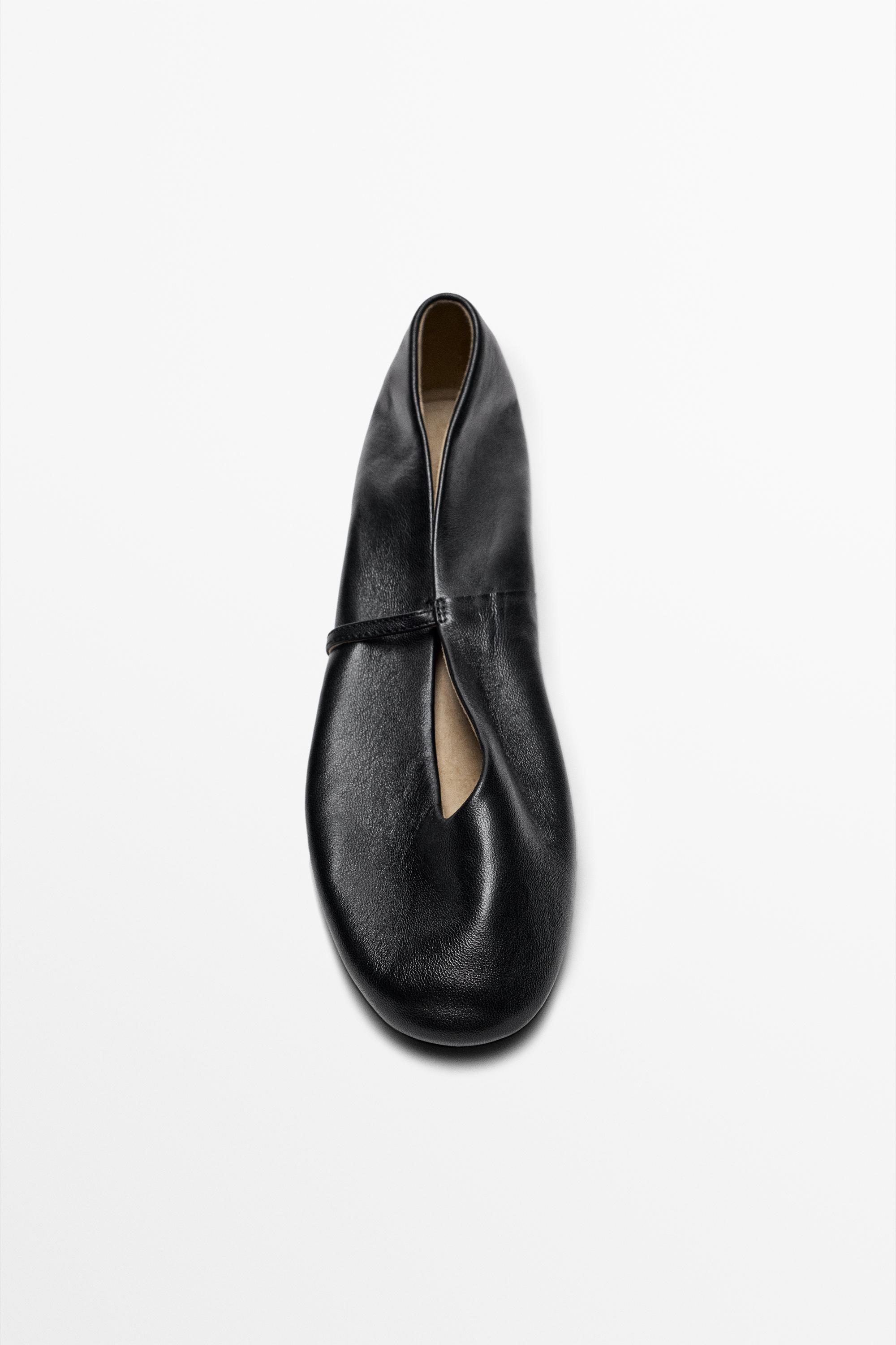 Soft leather ballerinas — BLACK