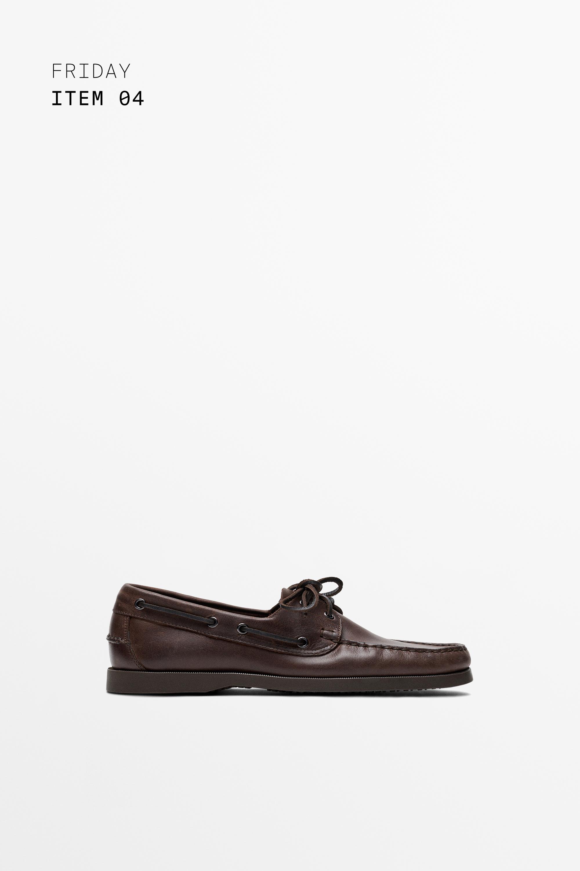 Oiled leather boat shoe — BROWN