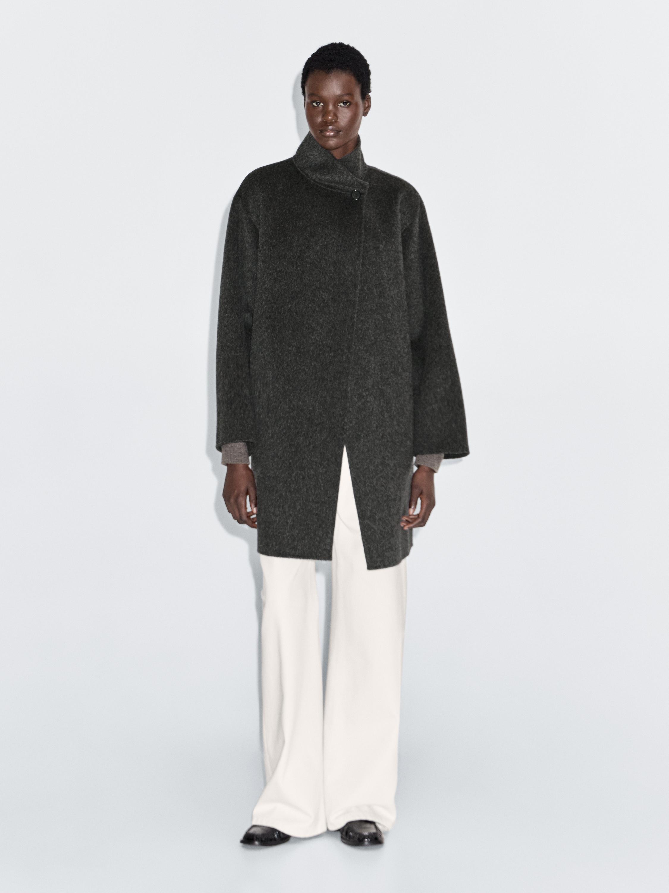 Manteau cape à col montant en laine mélangée