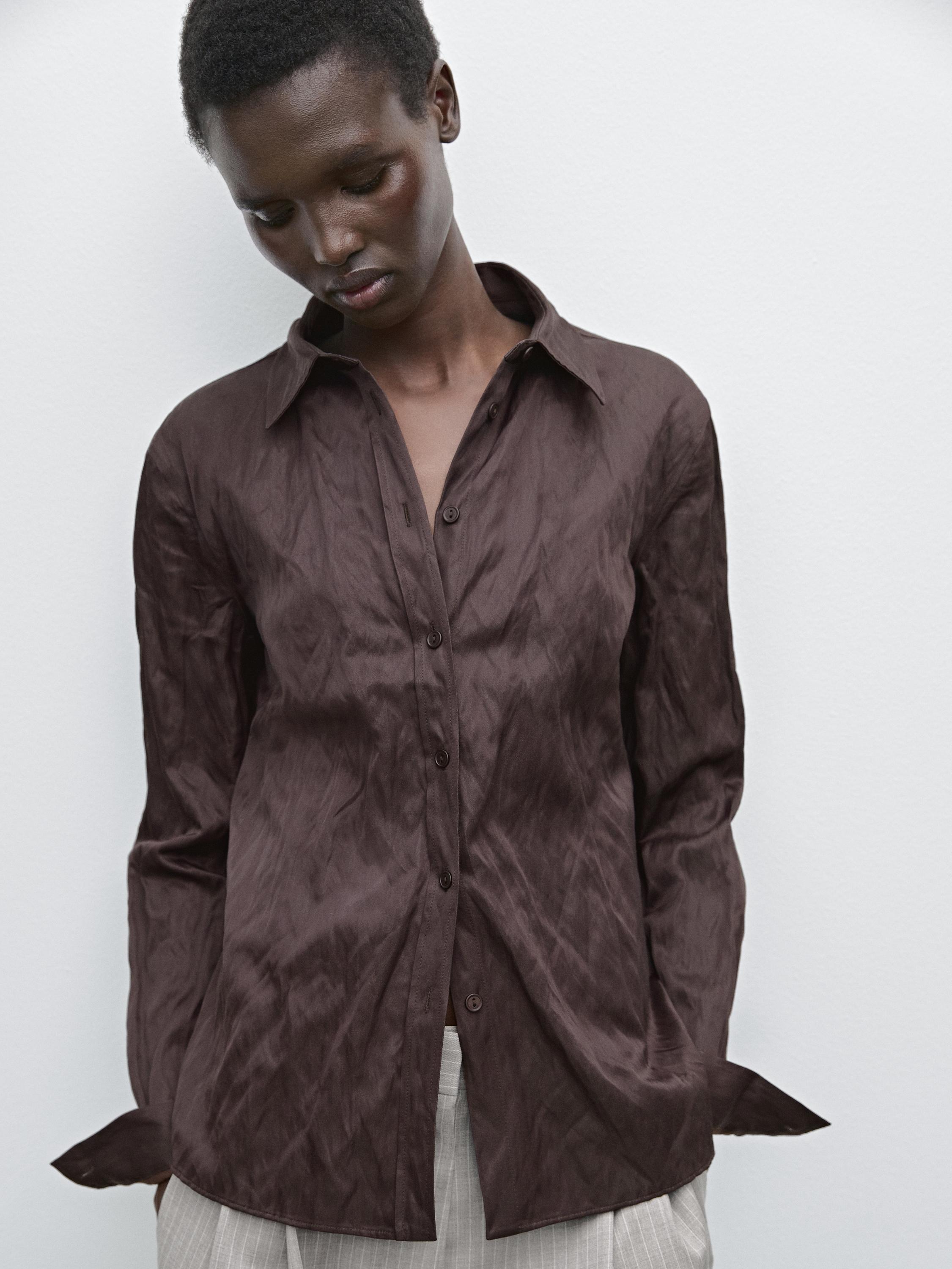 قميص بارز الملمس من القطن المخلوط