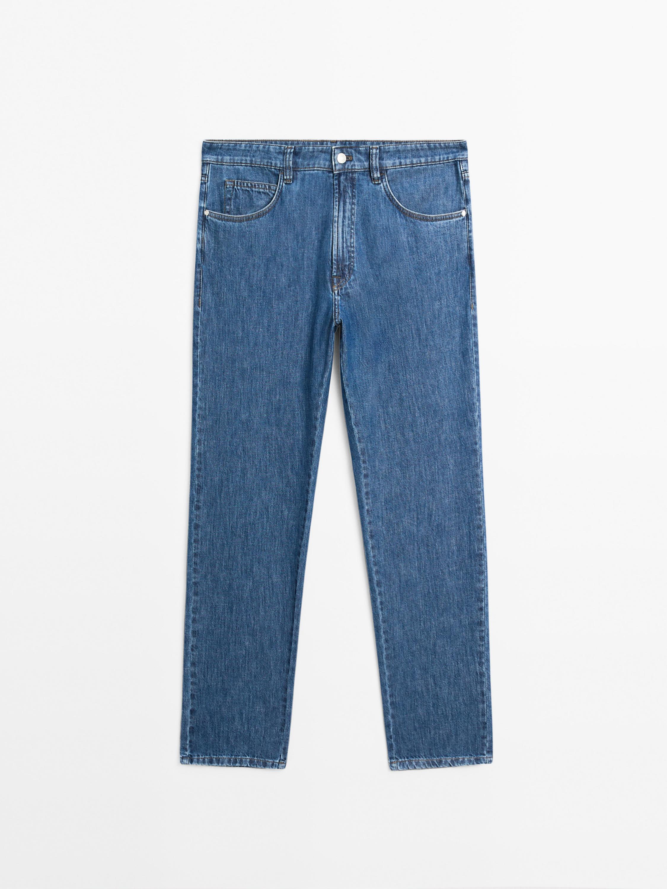 Lightweight tapered fit jeans