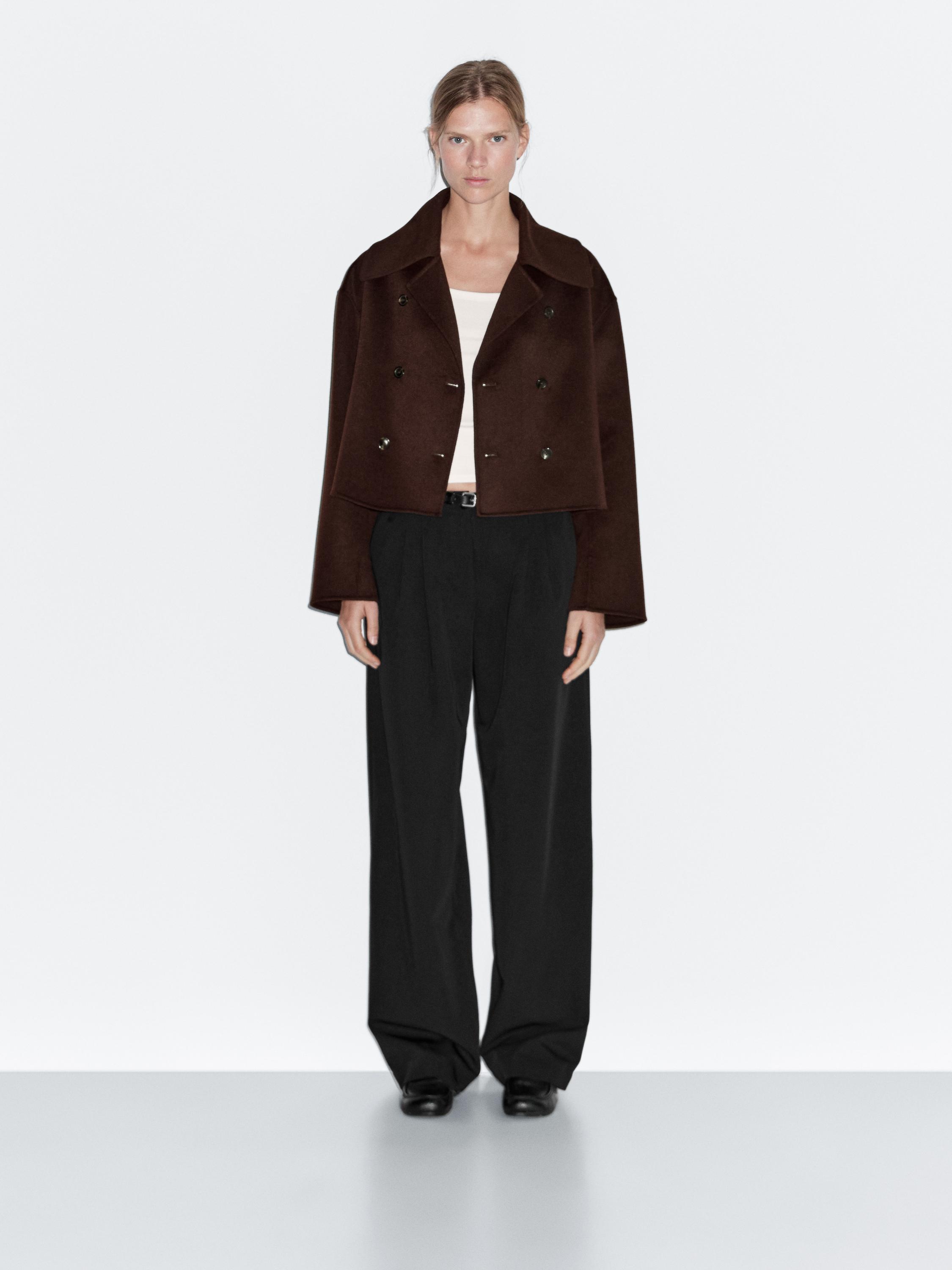 Wide-leg flowing trousers with darts