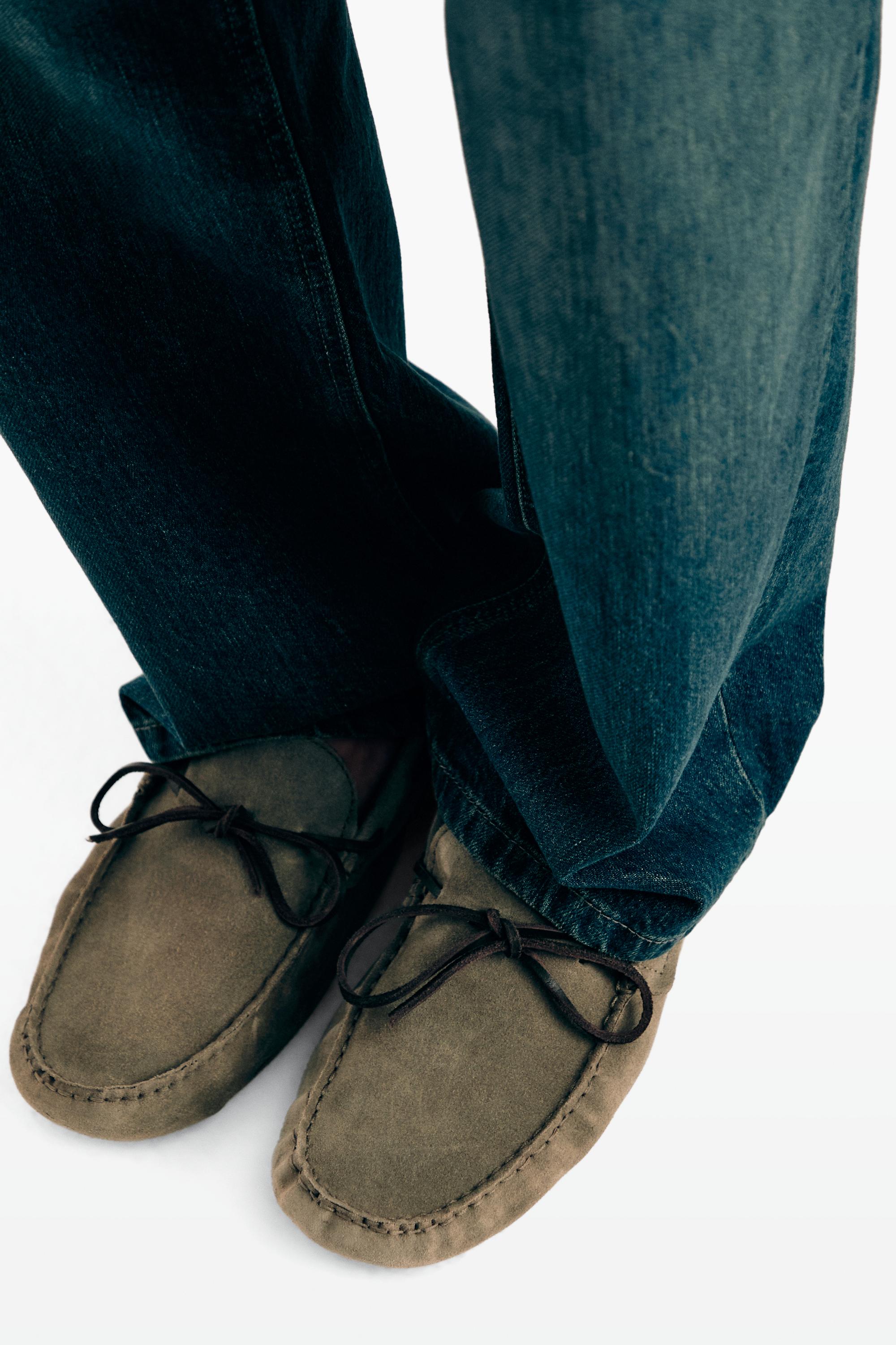Soft leather loafers with tie — BOTTLE