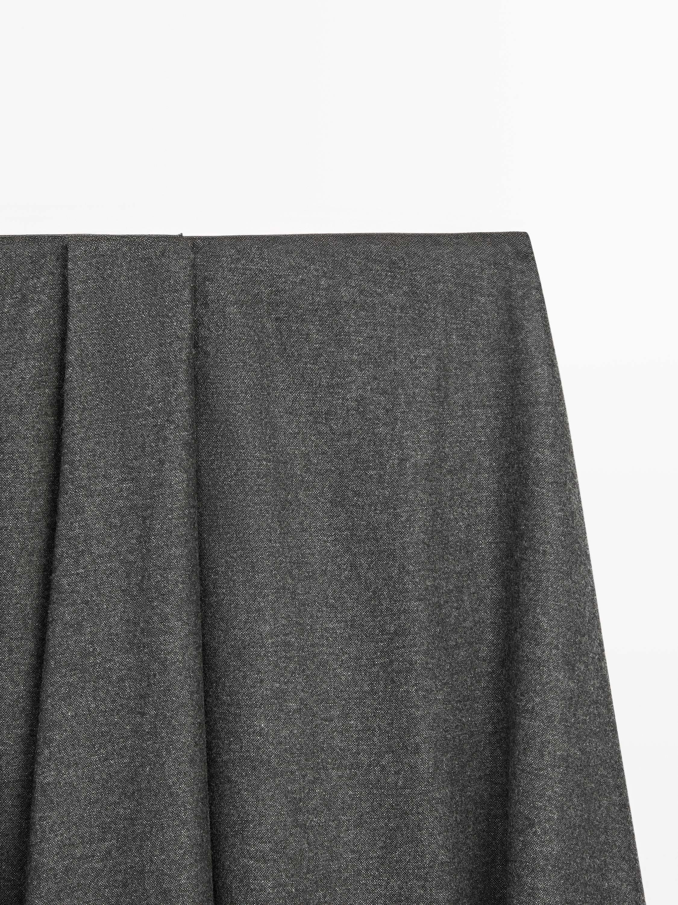 Pleated midi skirt with wool