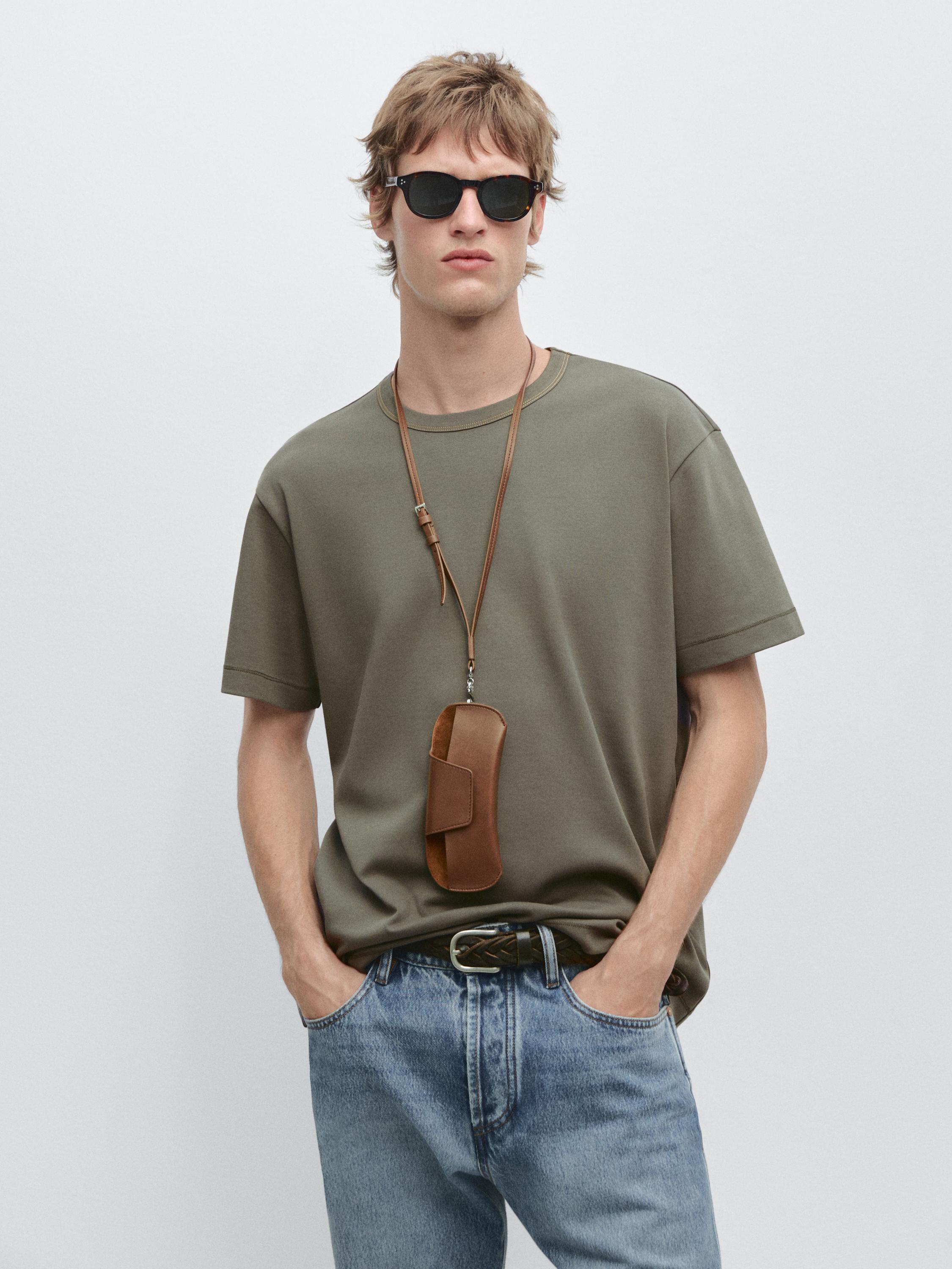 100% cotton short-sleeve T-shirt