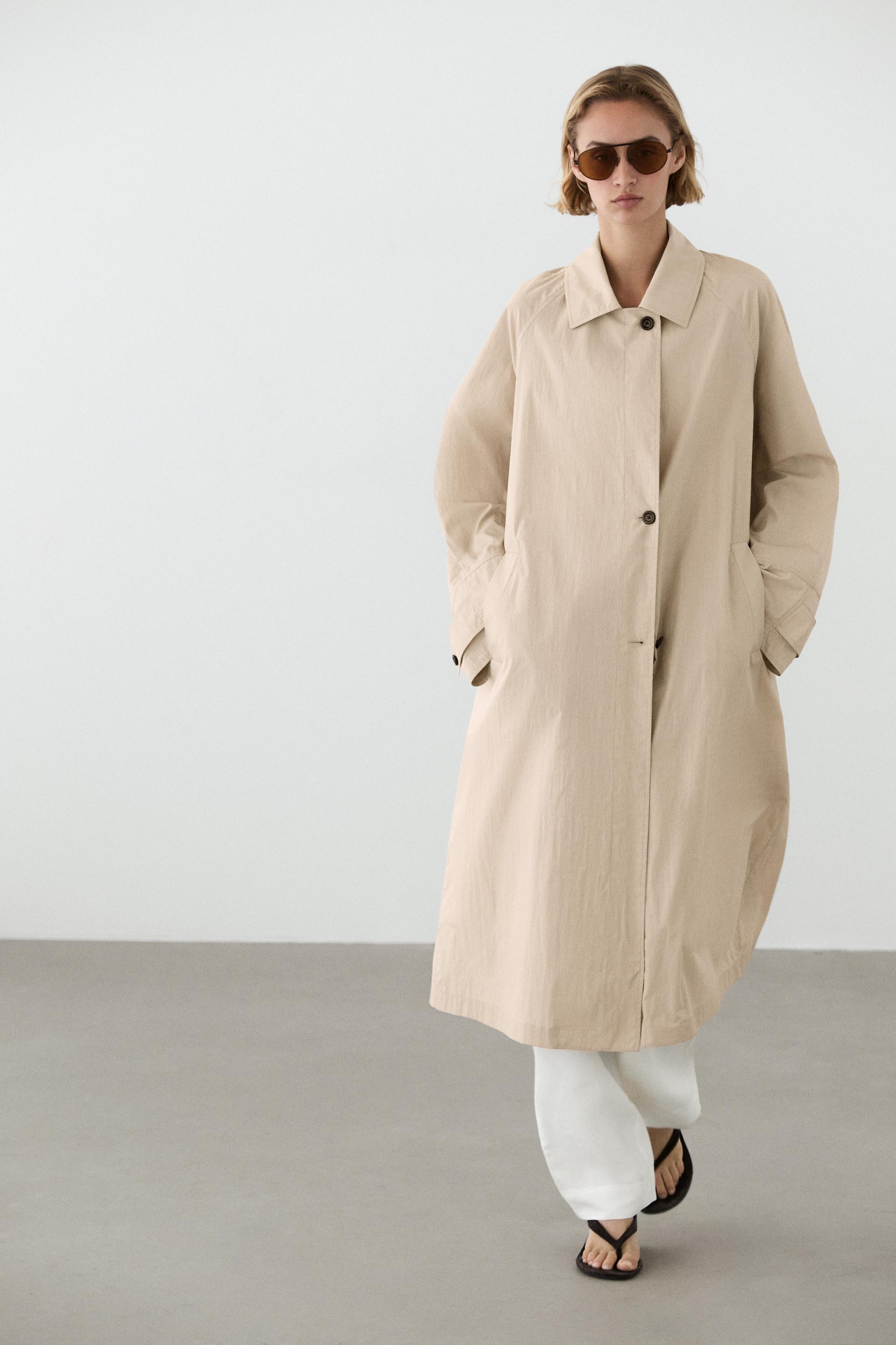 Lang, løstsittende trenchcoat