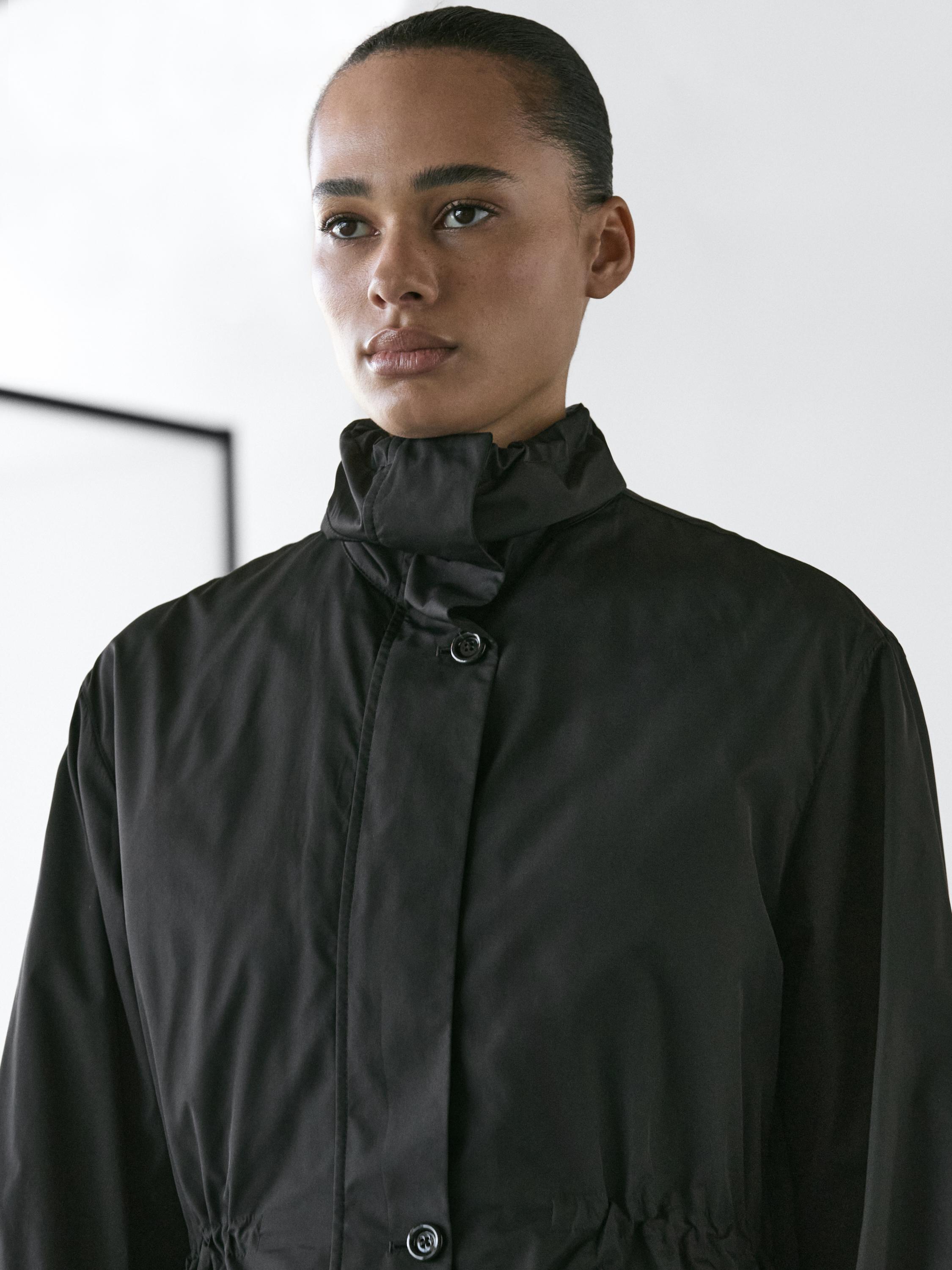 Water-repellent parka with detachable inner gilet — BLACK