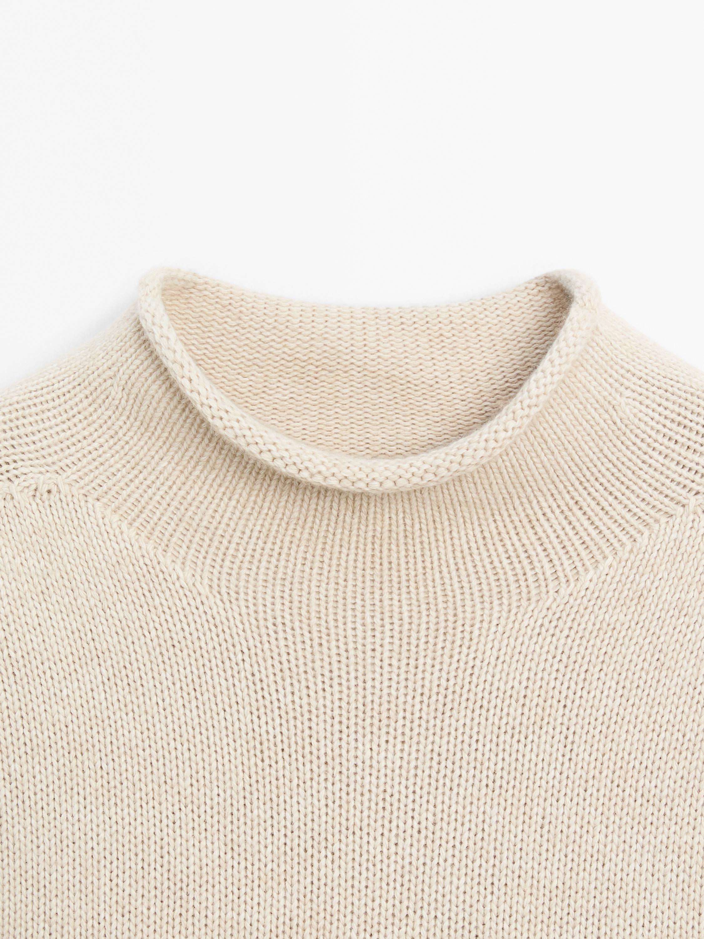 Mock turtleneck knit sweater