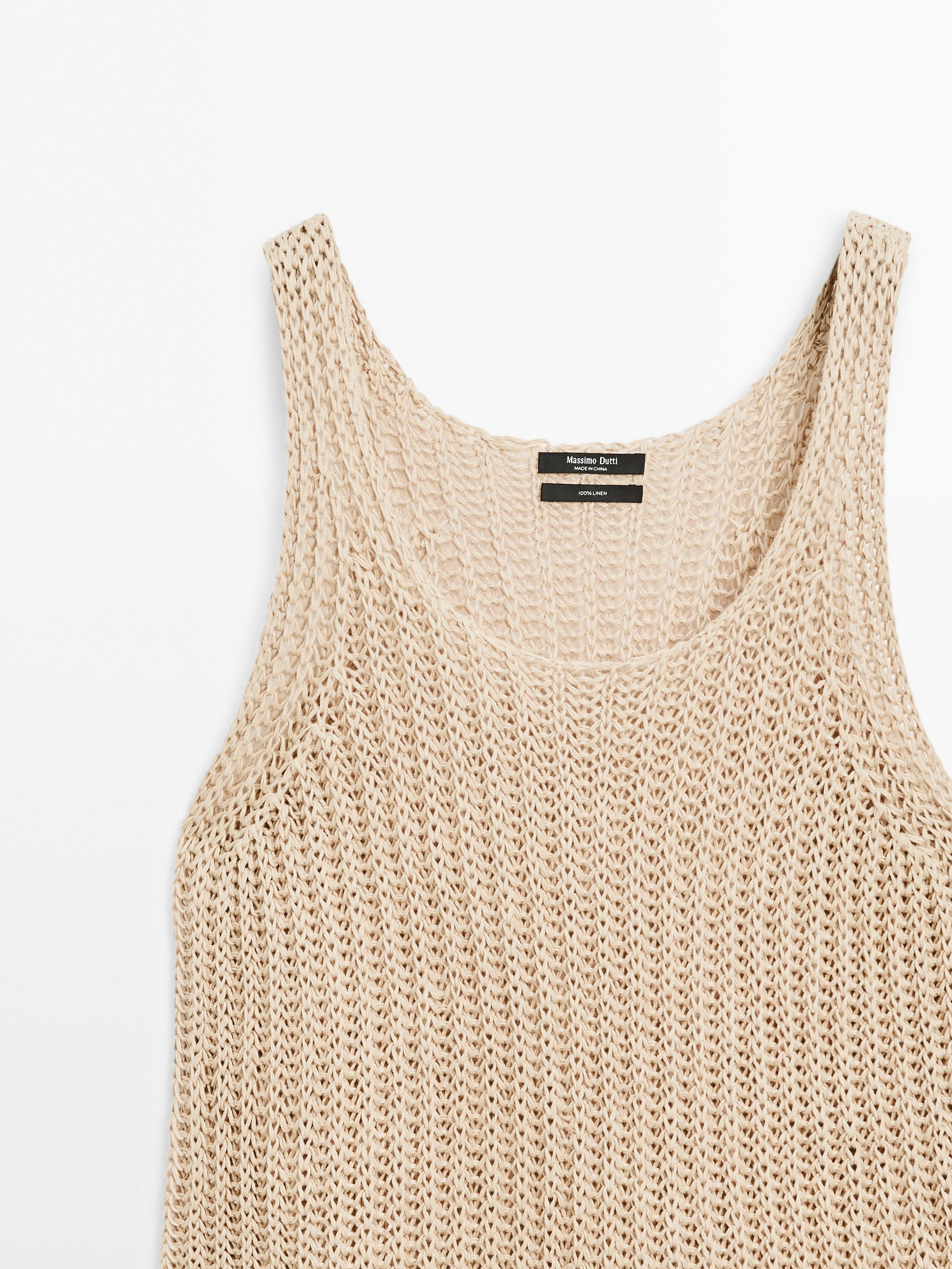 Linen knit top with round neckline